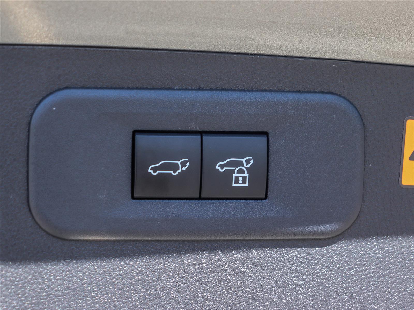 Lexus NX 350h 2026 23