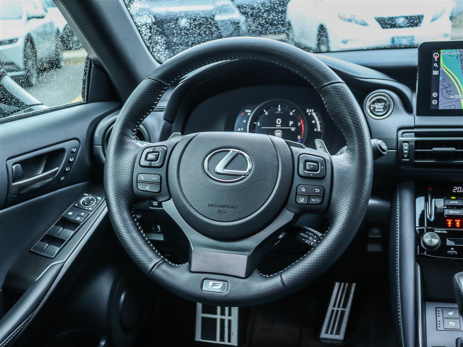 Lexus IS 350 2025 13