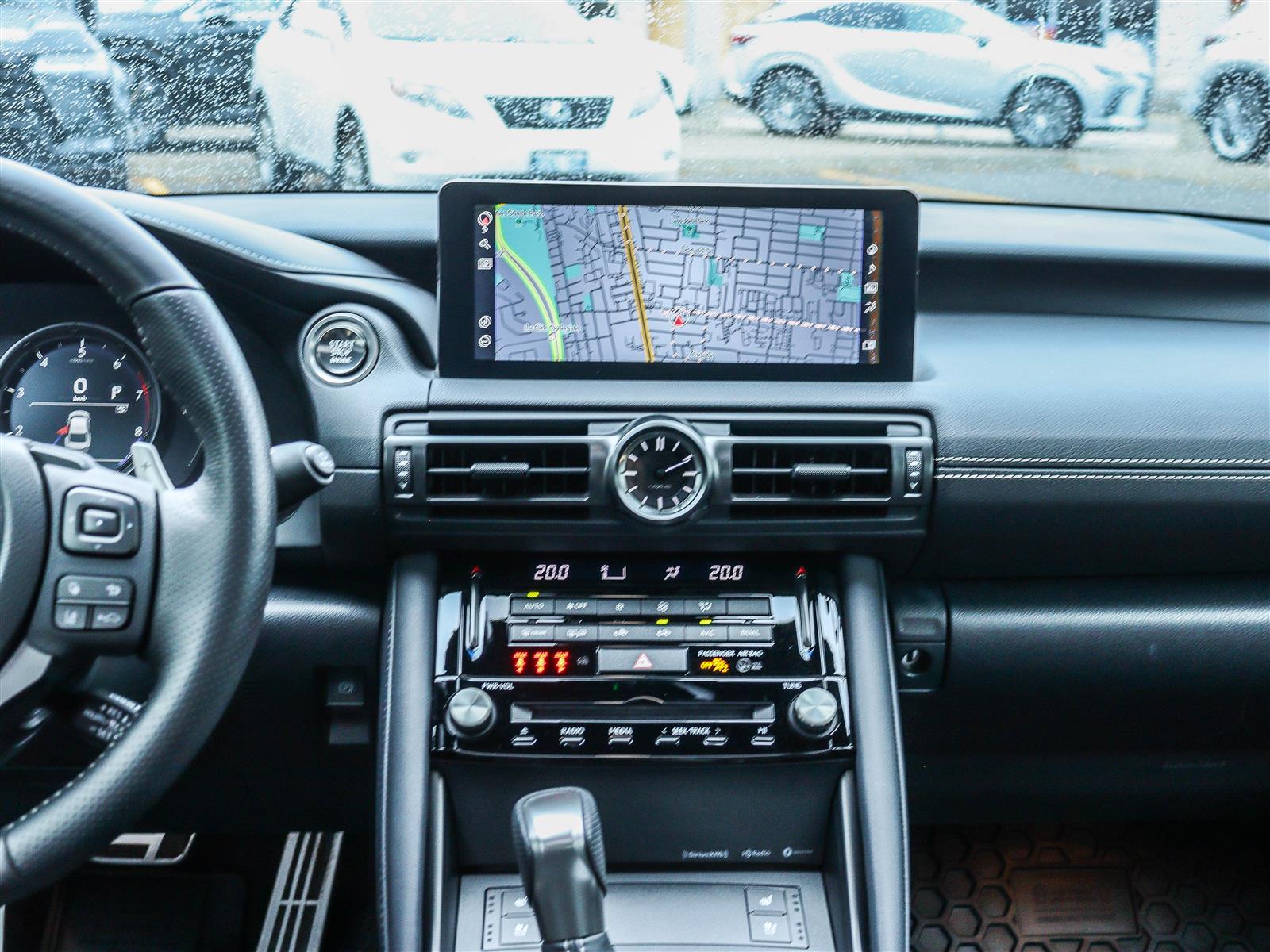 Lexus IS 350 2025 14