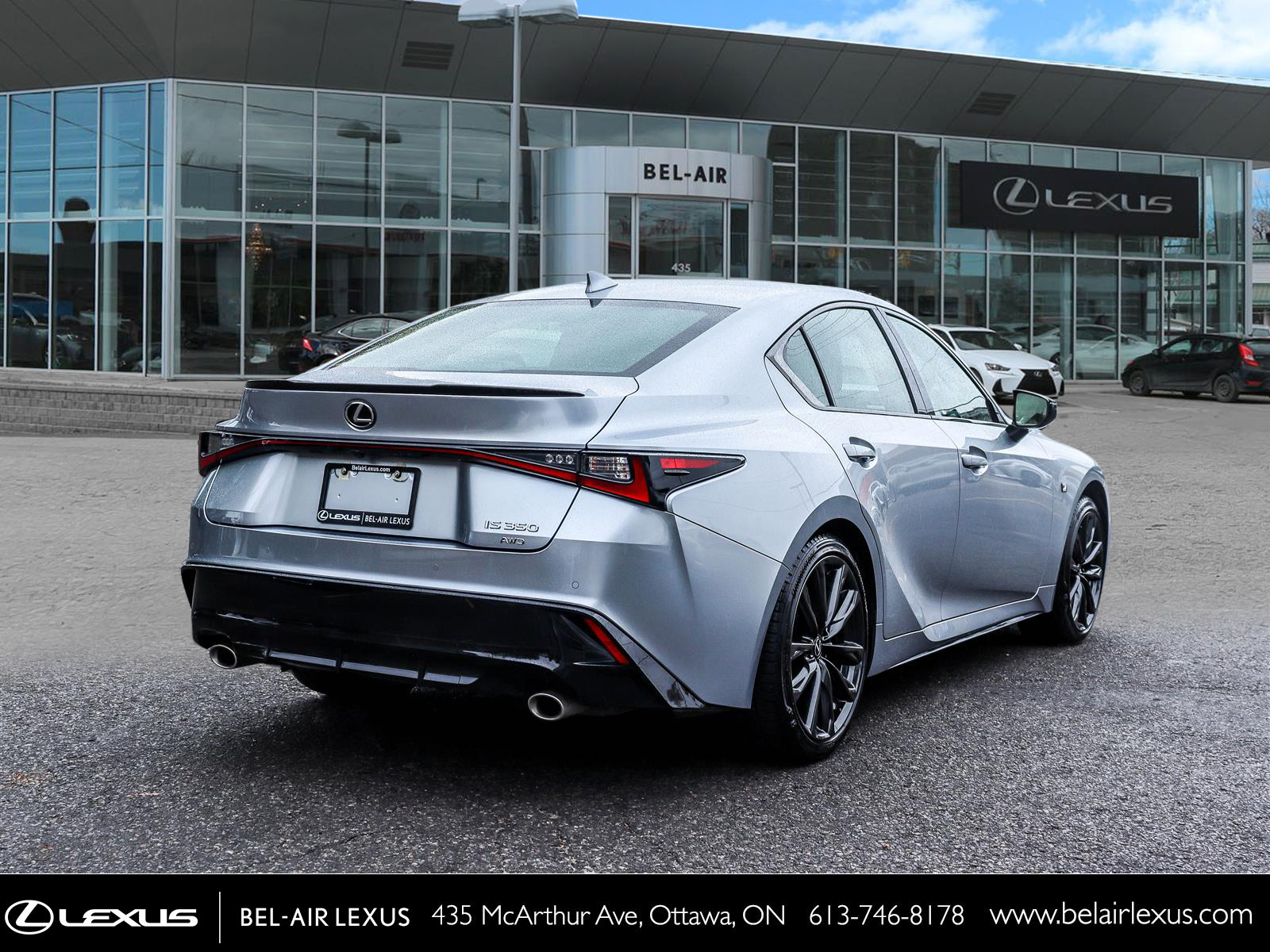 Lexus IS 350 2025 4