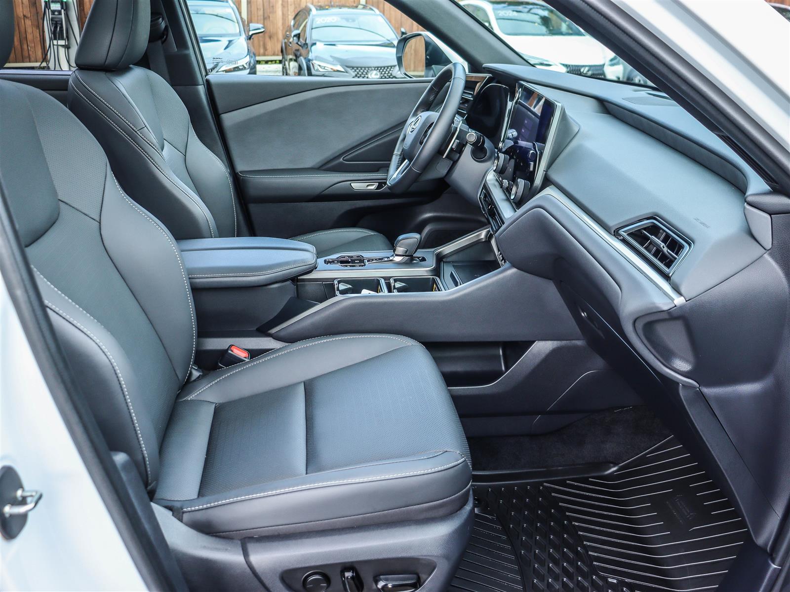2025 Lexus TX 350 19
