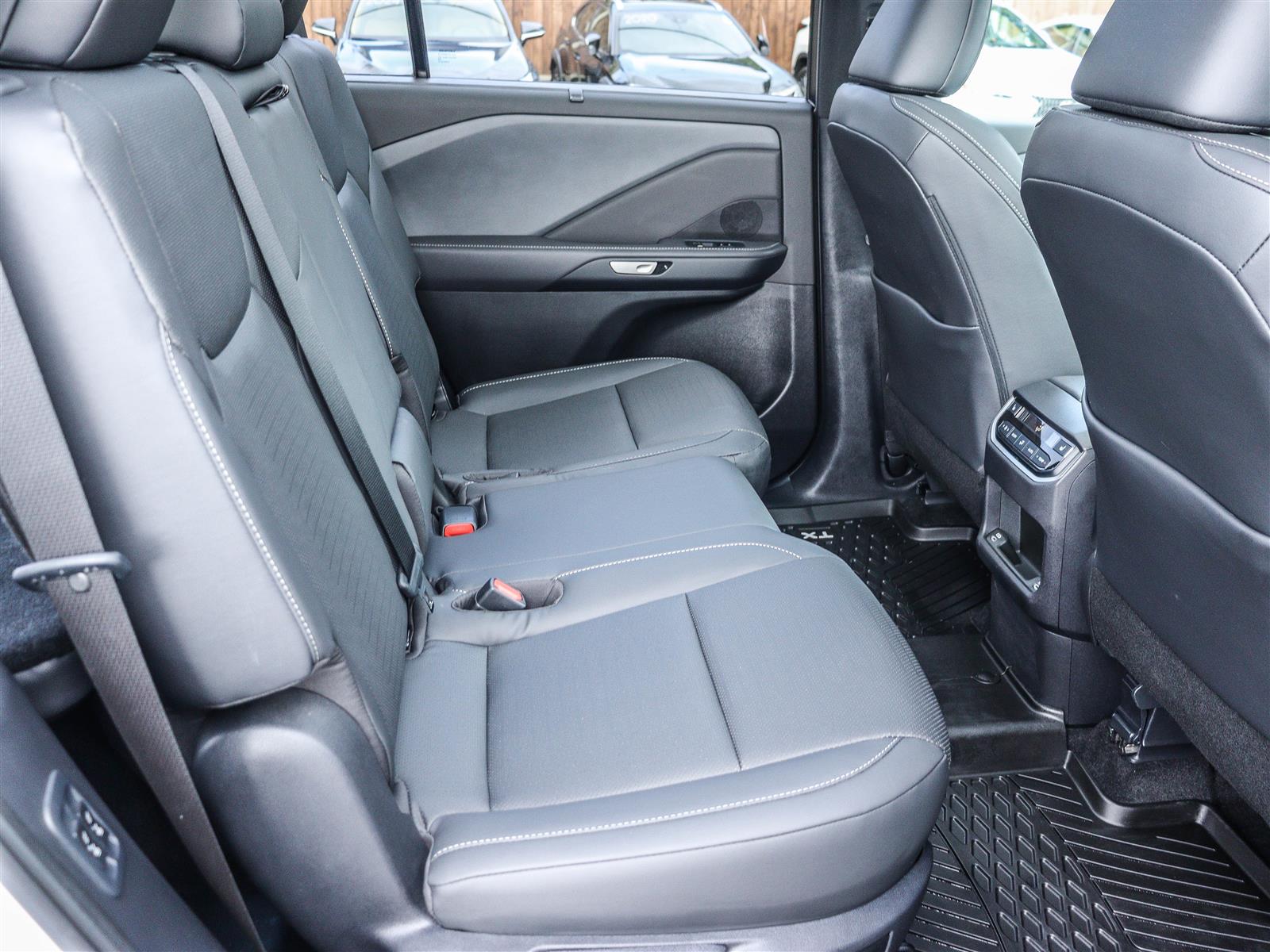 2025 Lexus TX 350 21