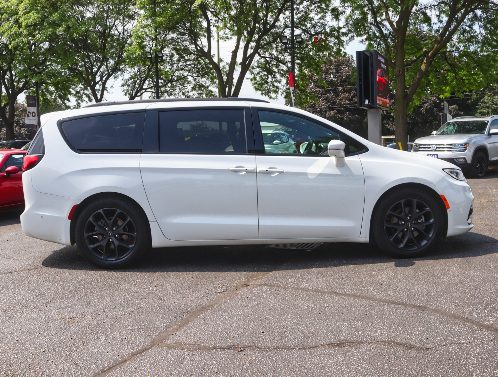 Chrysler Pacifica