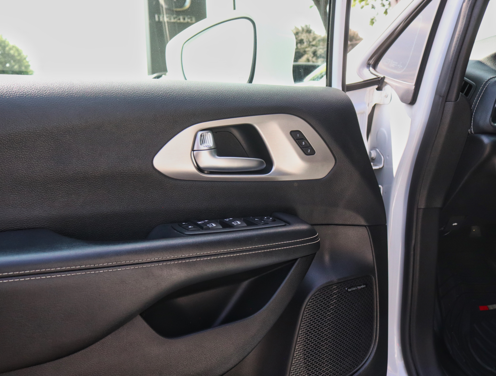 Chrysler Pacifica