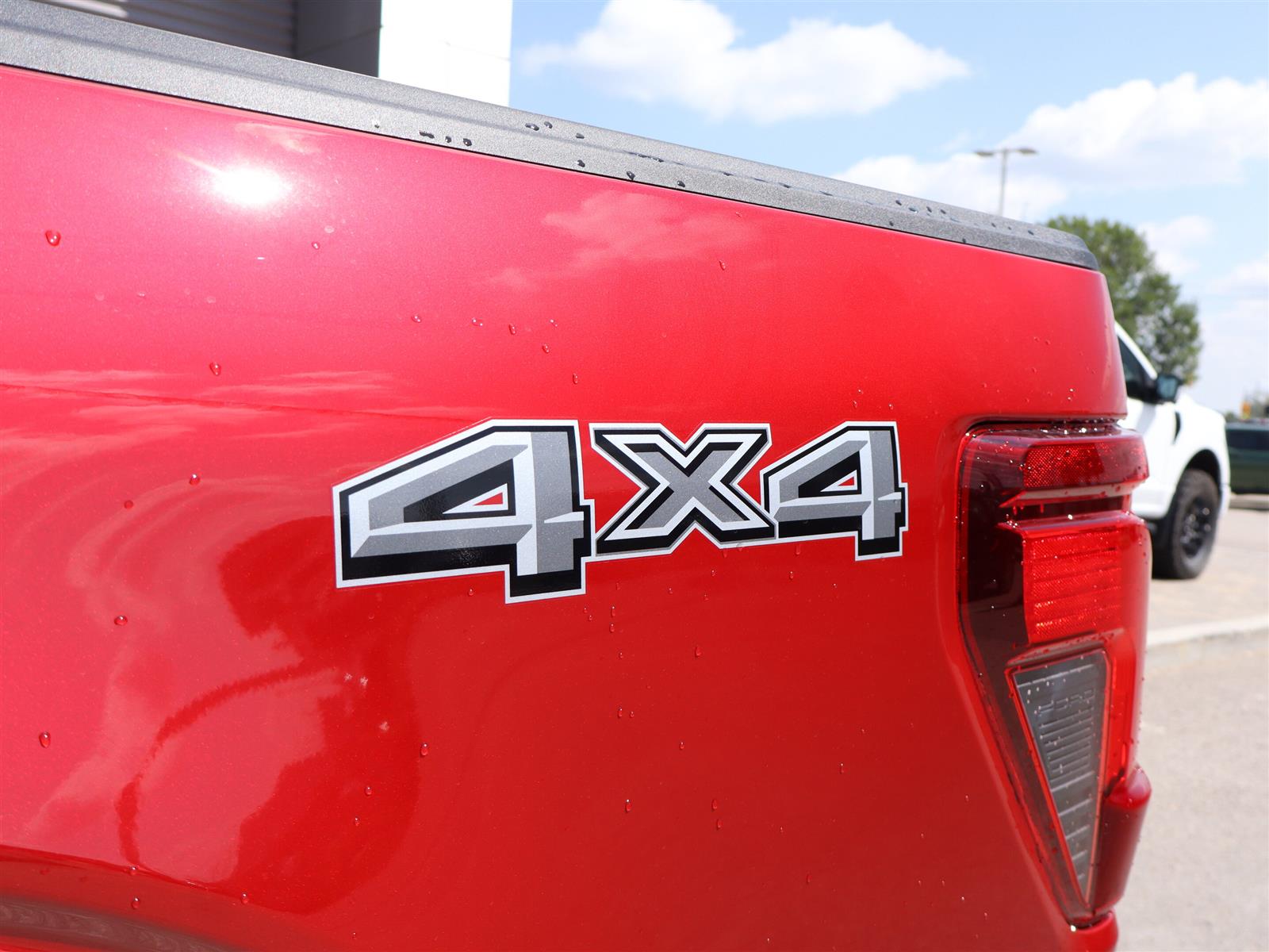 2025 Ford F-150 XLT | Lane Keep Assist | Black Appearance Pack - Thumbnail 11