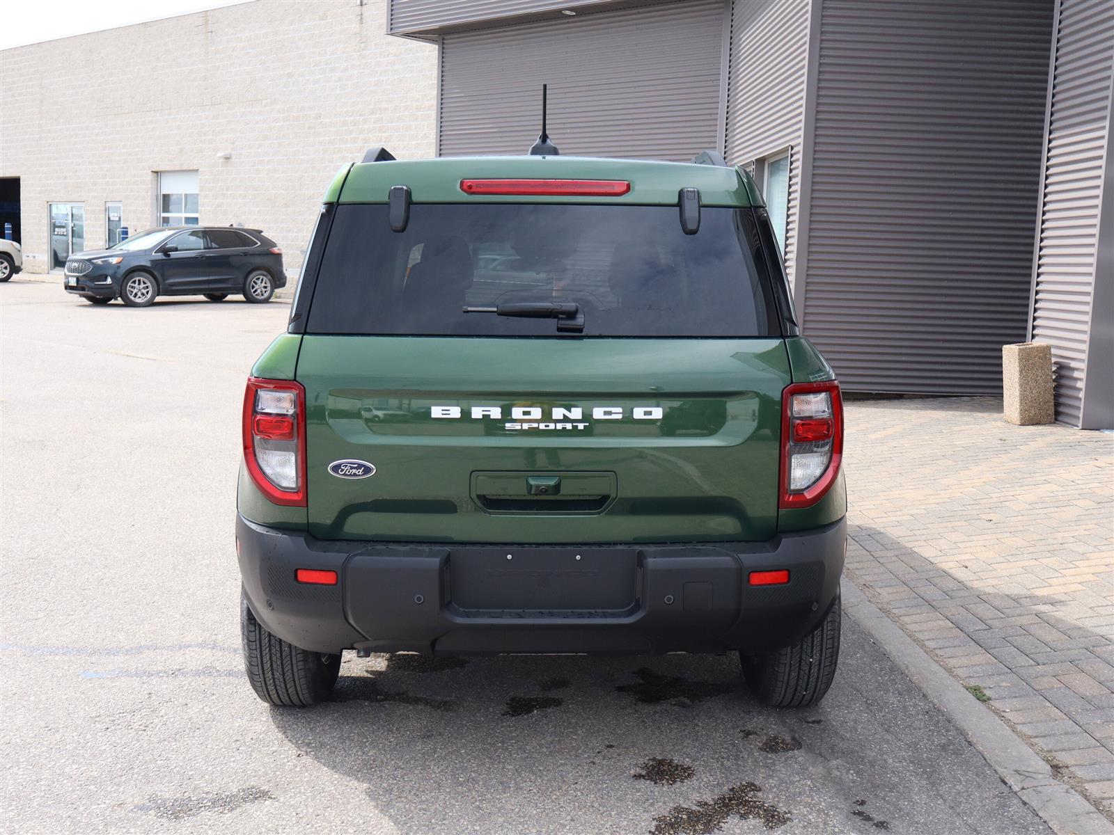 2025 Ford Bronco Sport Big Bend | Molle Strap System | Intelligent Acess - Thumbnail 11