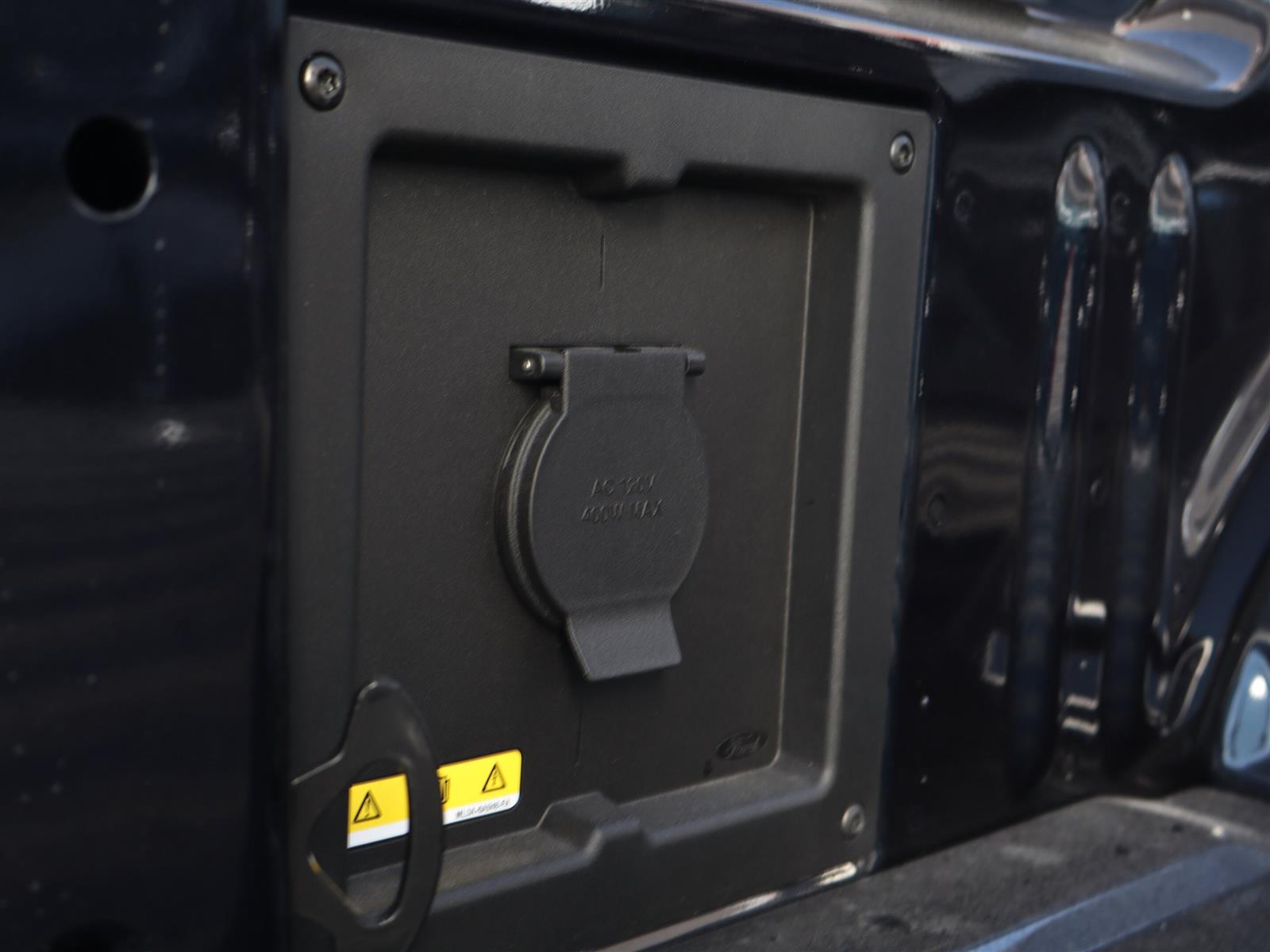 2025 Ford F-150 XLT | Mobile Office Pack | Pro-Trailer Controls - Thumbnail 15