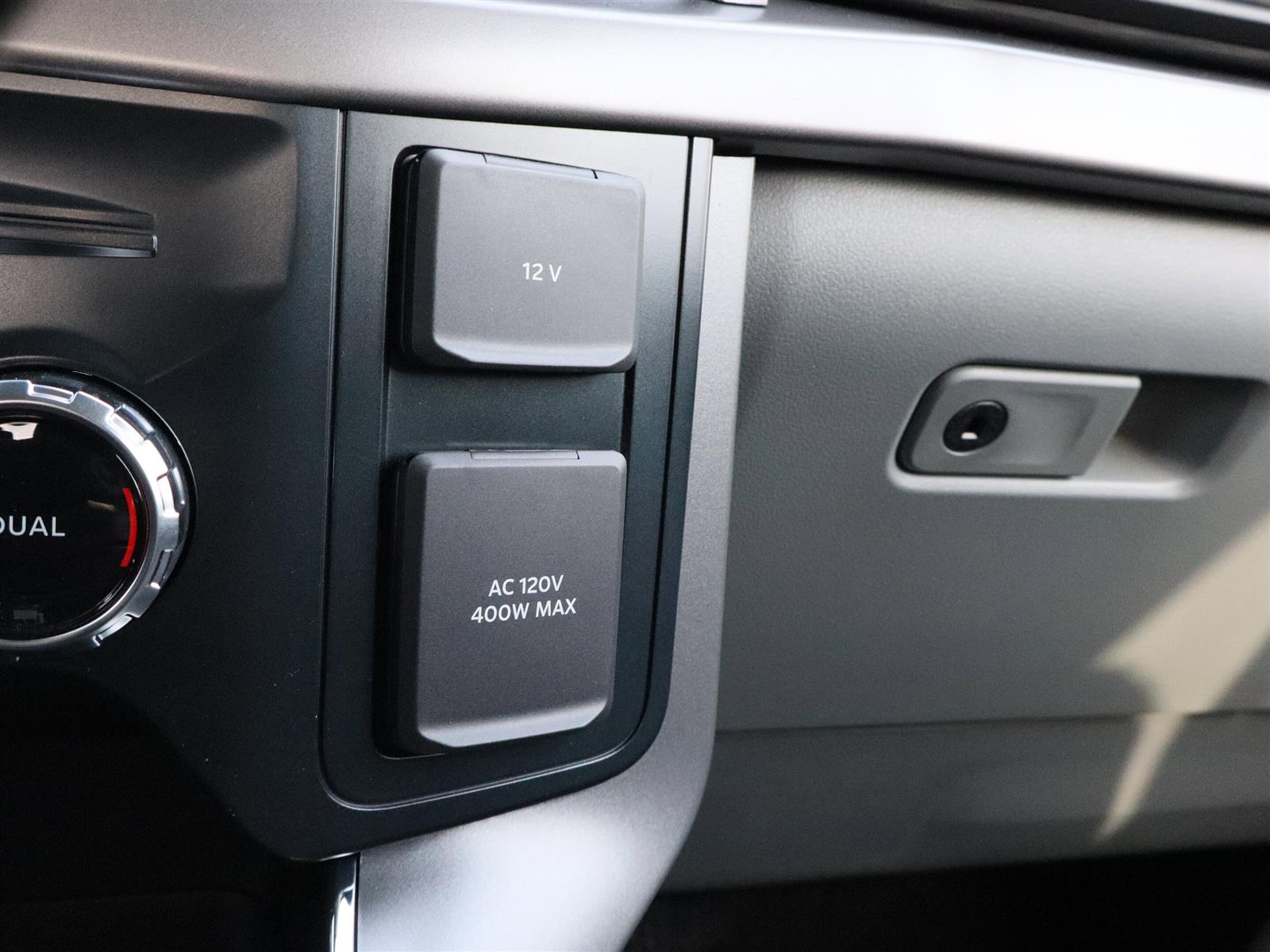 2025 Ford F-150 XLT | Rear View Camera | Dual Zone Climate - Thumbnail 26
