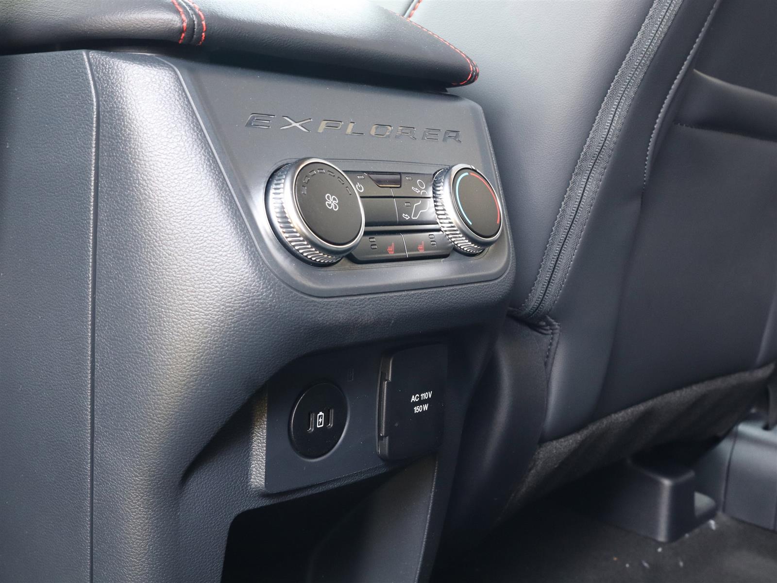 2026 Ford Explorer ST-Line | Hill Start Assist | Heated Steering Whee - Thumbnail 24