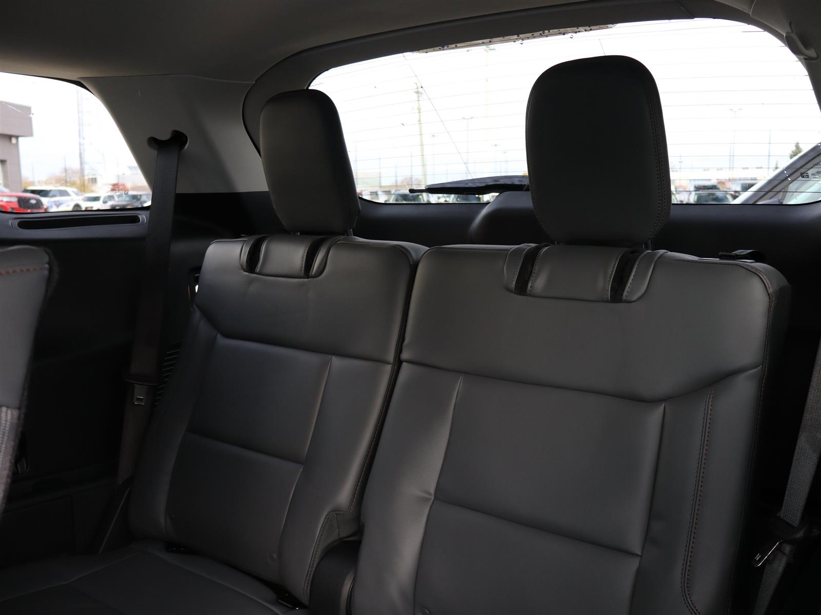 2026 Ford Explorer Active | Tri Zone Climate | Adaptive Cruise - Thumbnail 27