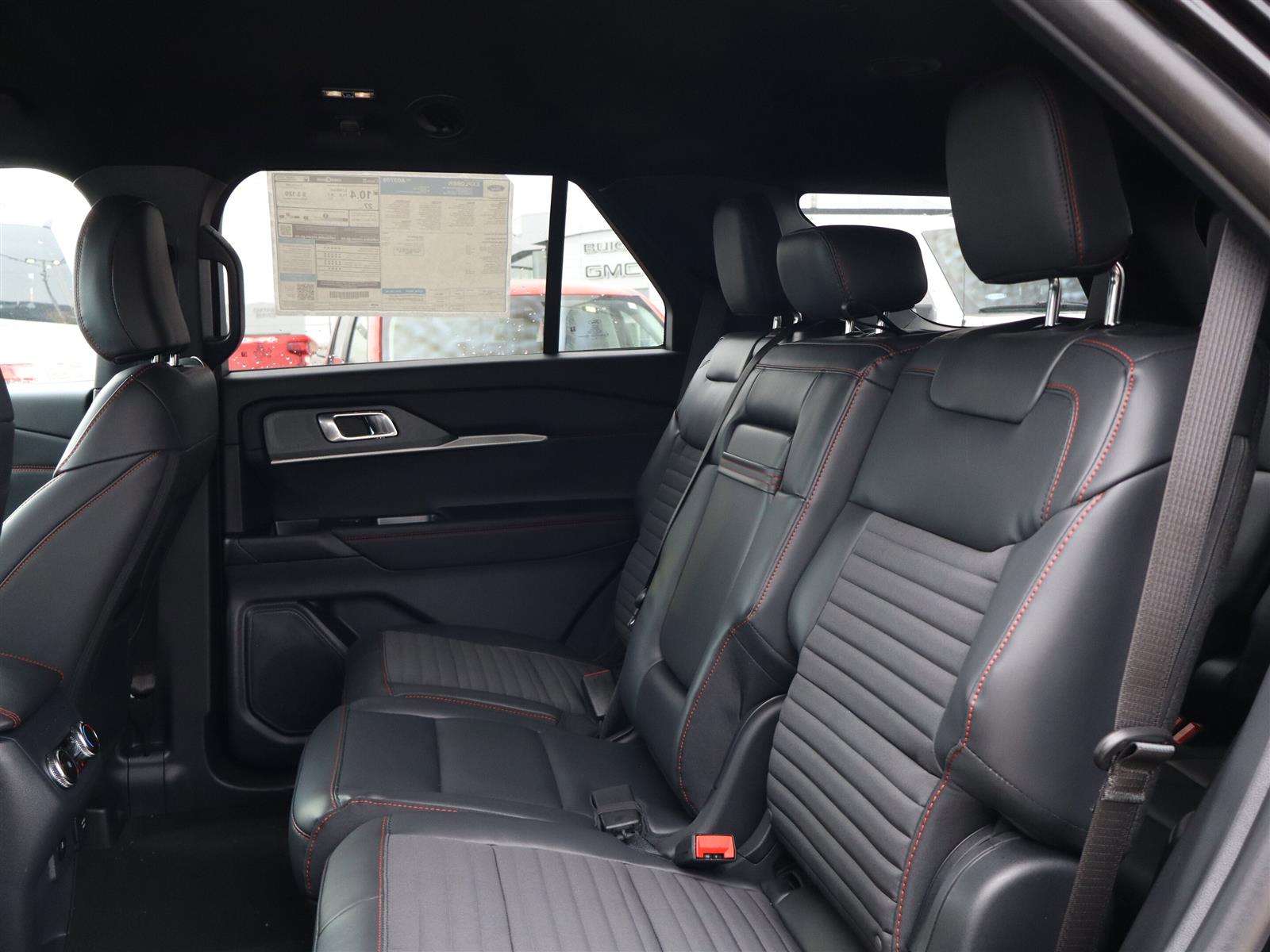 2026 Ford Explorer ST-Line | Adaptive Cruise | Heated Steering Wheel - Thumbnail 27