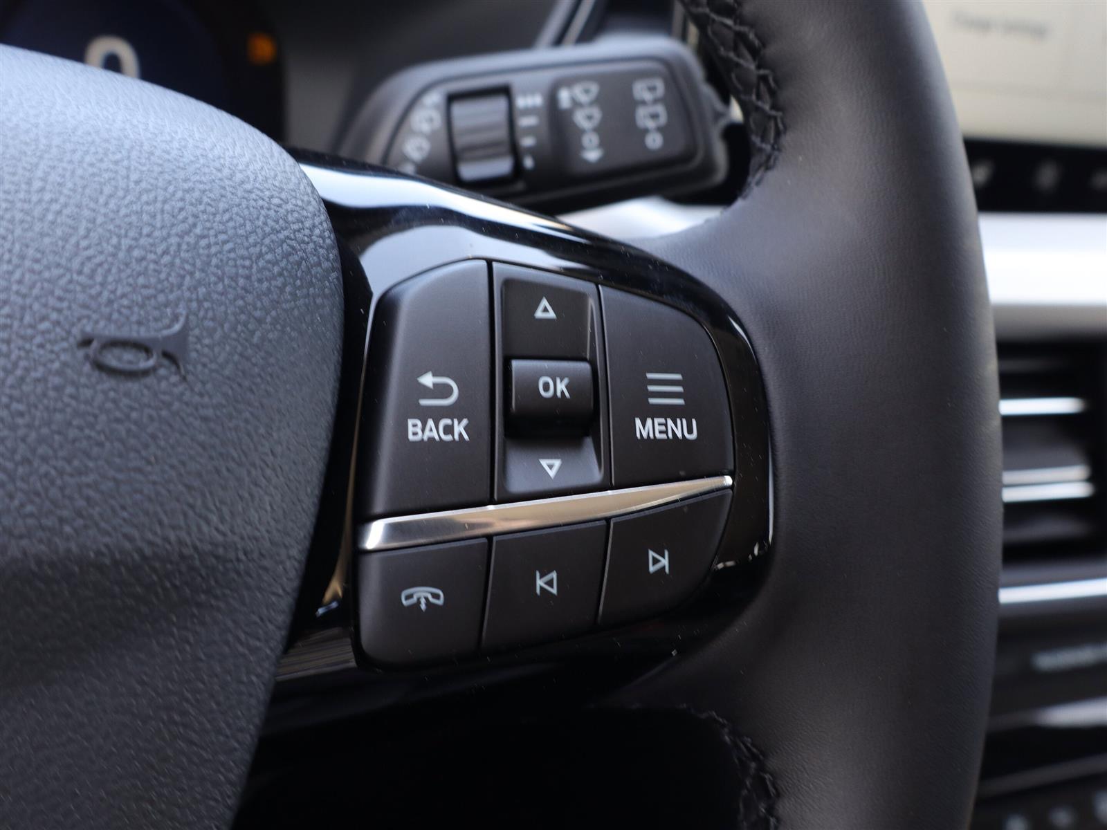 2026 Ford Escape PHEV FWD - Thumbnail 15