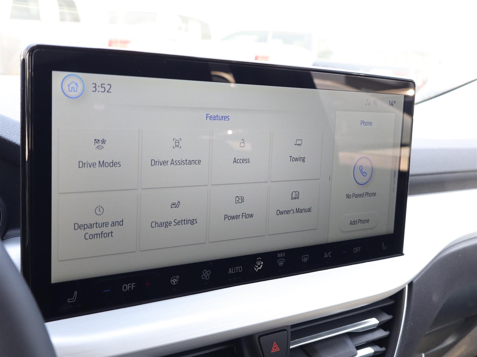 2026 Ford Escape PHEV FWD - Thumbnail 16