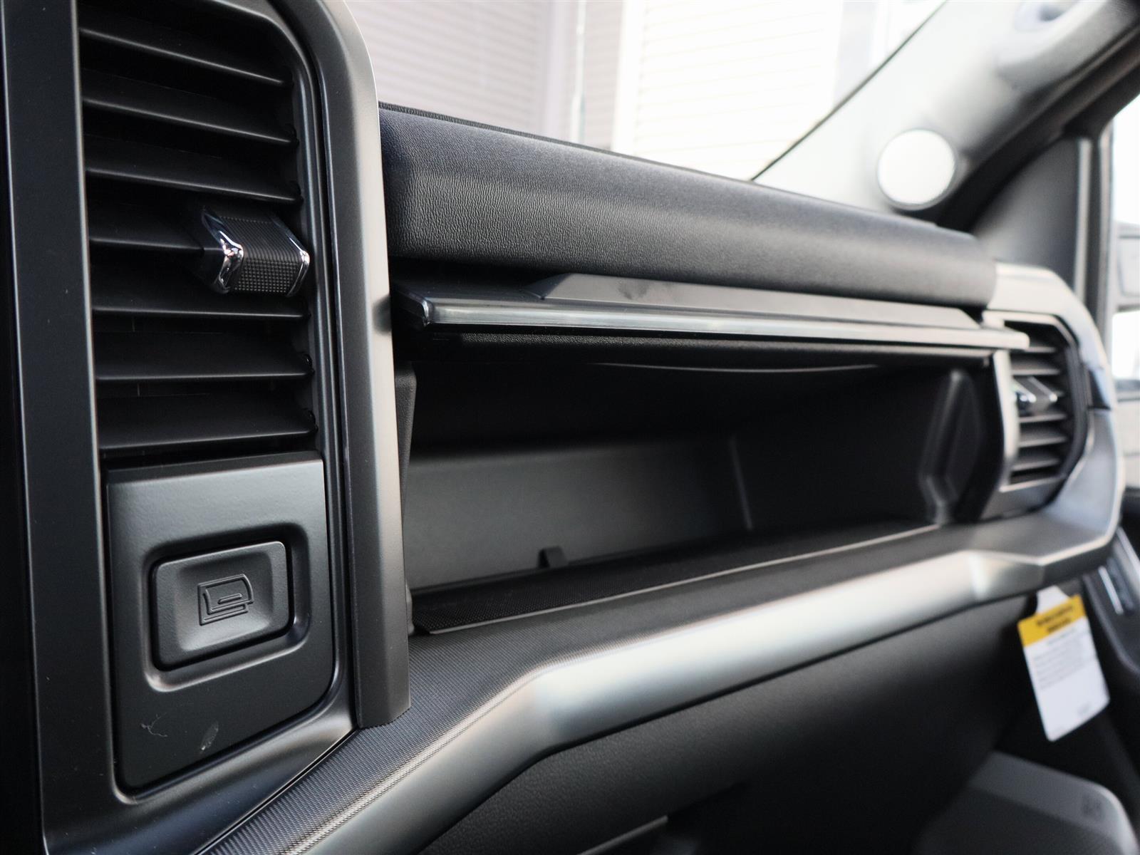 2025 Ford F-150 LARIAT | Mobile Office Pack | Heated Rear Seats - Thumbnail 25