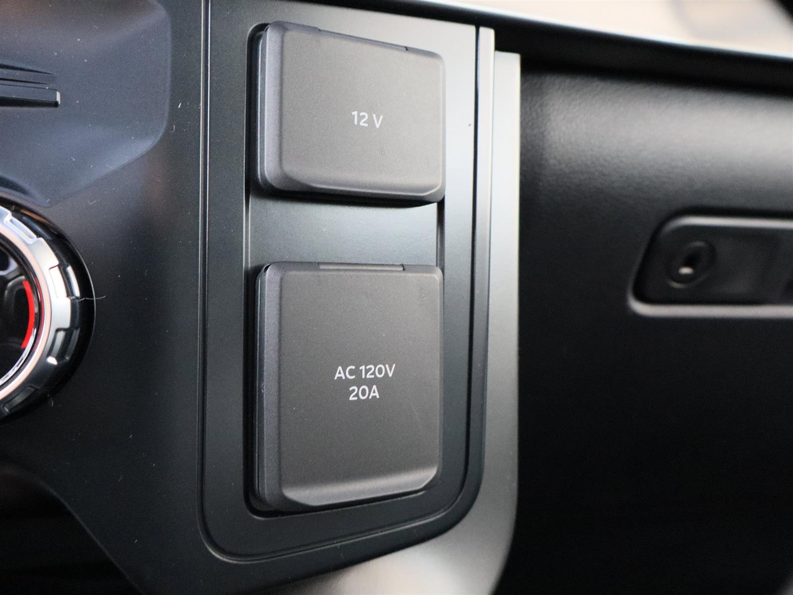 2025 Ford F-150 LARIAT | Mobile Office Pack | Heated Rear Seats - Thumbnail 26