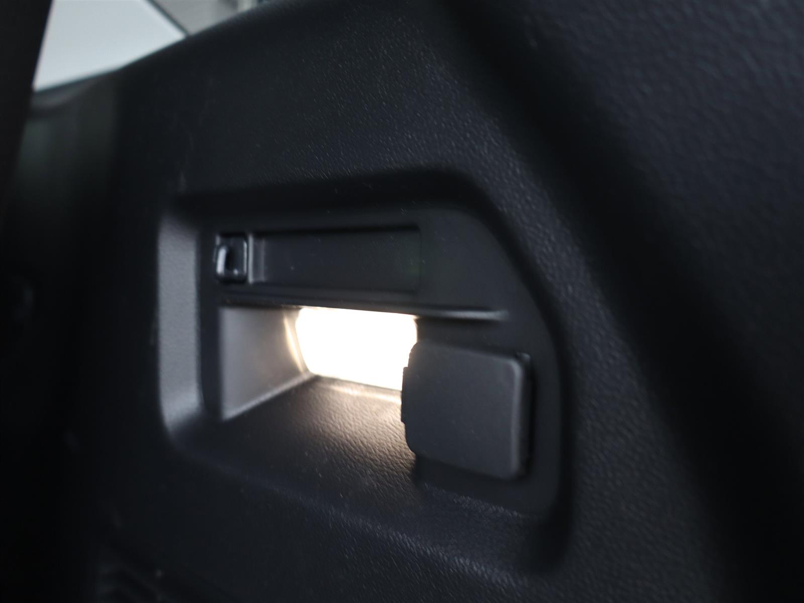 2026 Ford Explorer Active | Remote Start | Auto High-Beams - Thumbnail 26