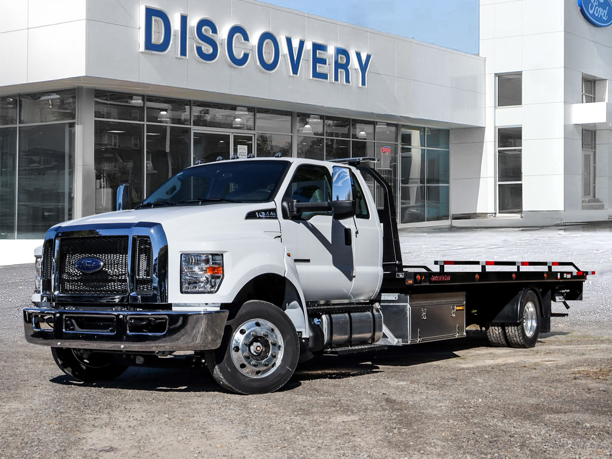 2027 Ford F-650 REGULAR CAB DOCK HGT - Main View