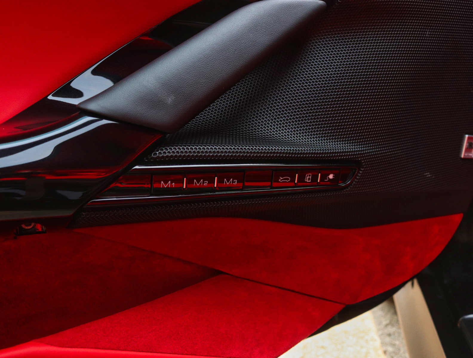 2023 Ferrari Scaglietti Stradale | Red Leather | Navigation | PW,PL,PM | Keyless | BU Camera | Bluetooth | 20" Alloys - Thumbnail 12