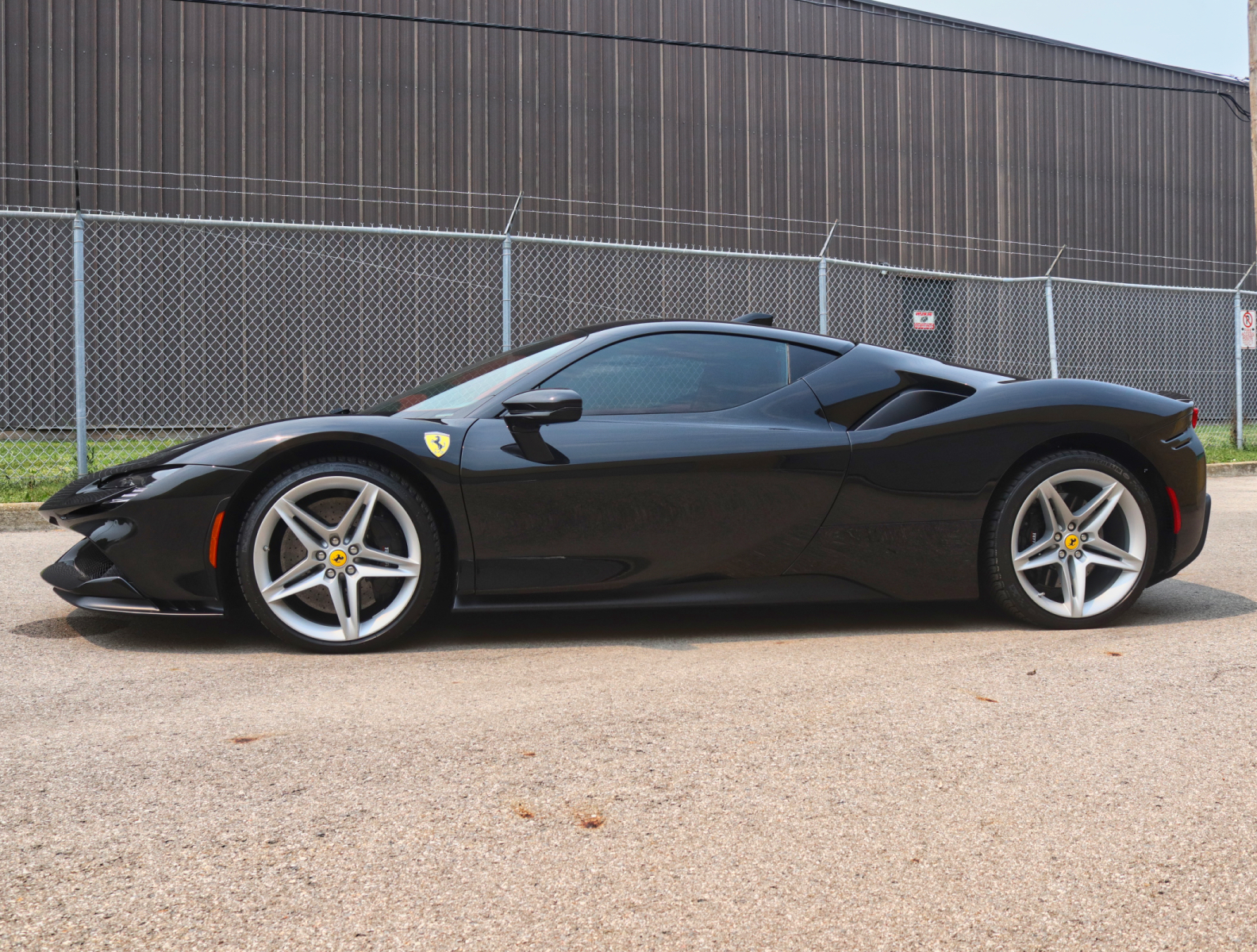 2023 Ferrari Scaglietti Stradale | Red Leather | Navigation | PW,PL,PM | Keyless | BU Camera | Bluetooth | 20" Alloys - Thumbnail 5