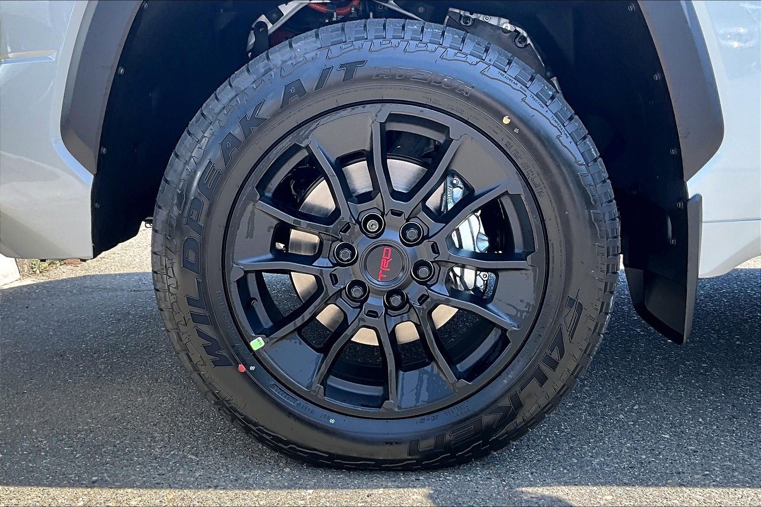 2026 Toyota Tundra Hybrid CrewMax Limited - Thumbnail 11