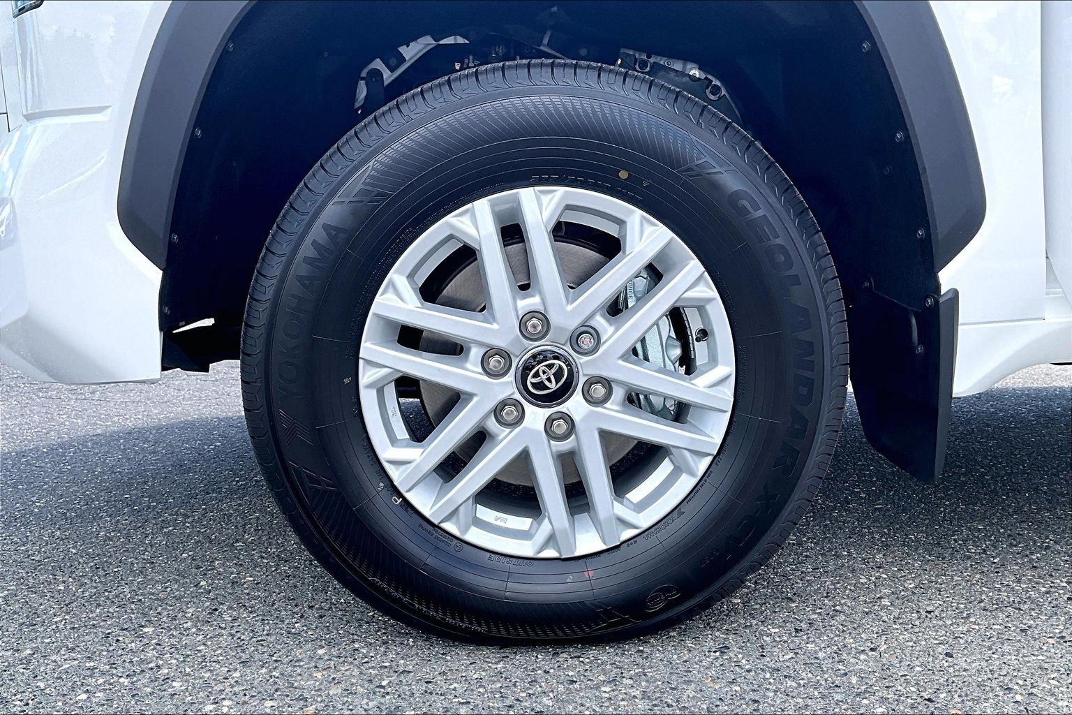 2026 Toyota Tundra 4X4 Tundra CrewMax SR - Thumbnail 11