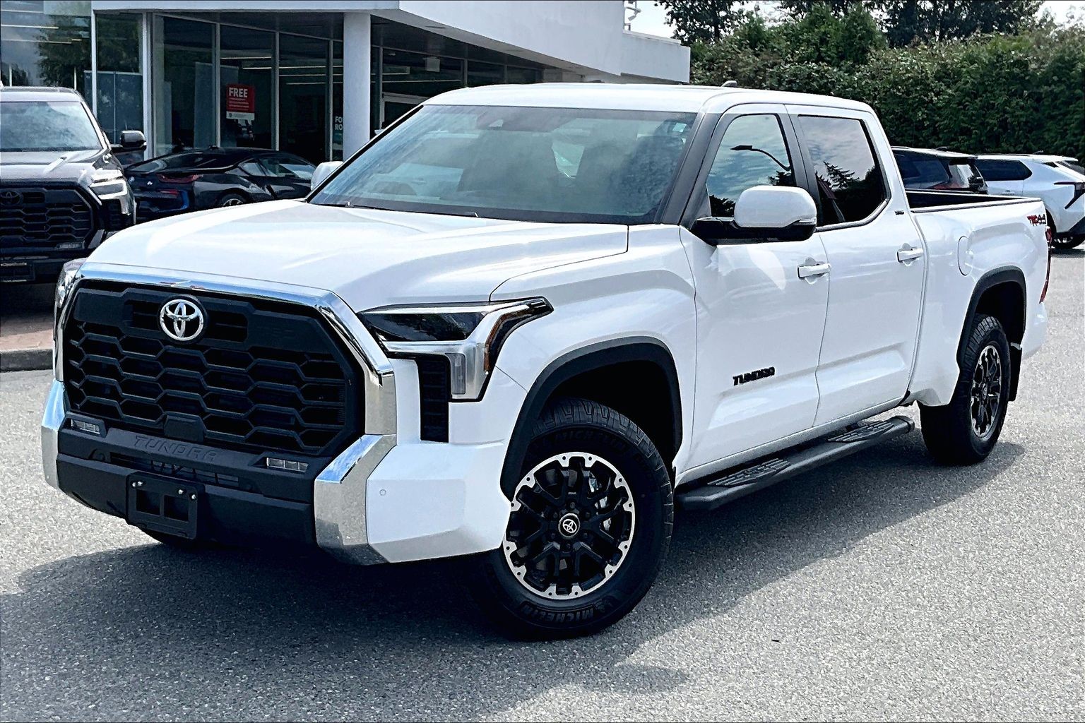2026 Toyota Tundra 4X4 Tundra CrewMax SR5 L - Thumbnail 14