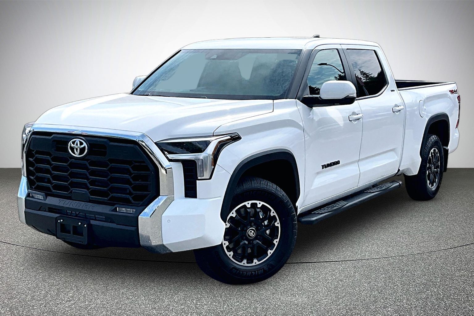 2026 Toyota Tundra 4X4 Tundra CrewMax SR5 L - Thumbnail 2