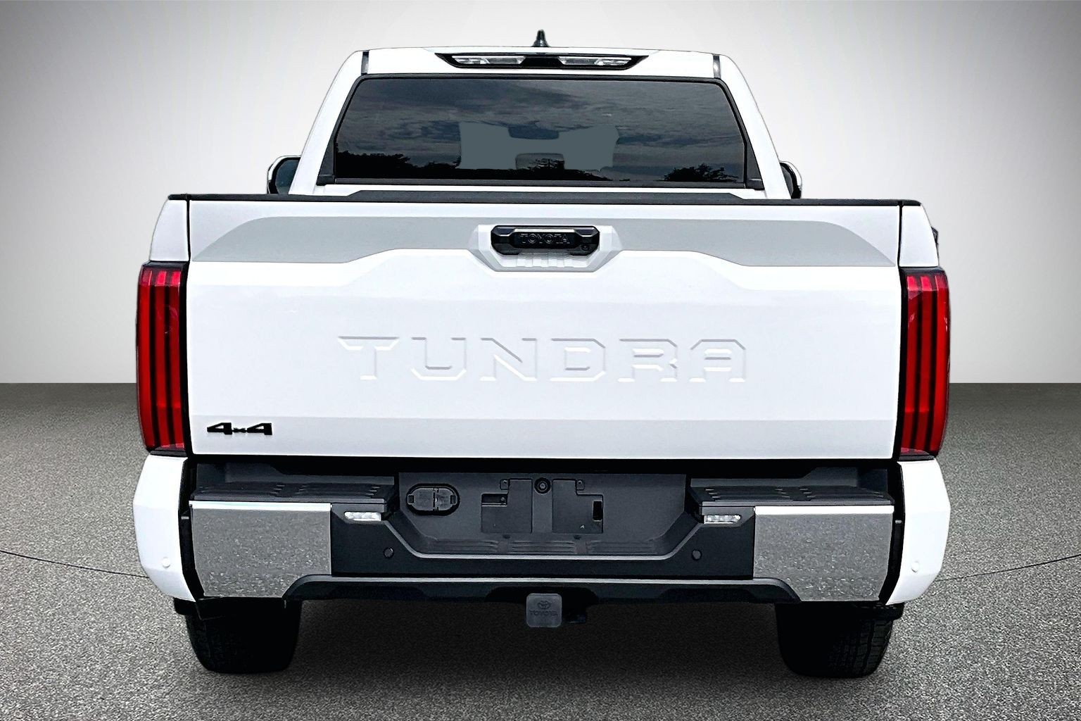 2026 Toyota Tundra 4X4 Tundra CrewMax SR5 L - Thumbnail 5