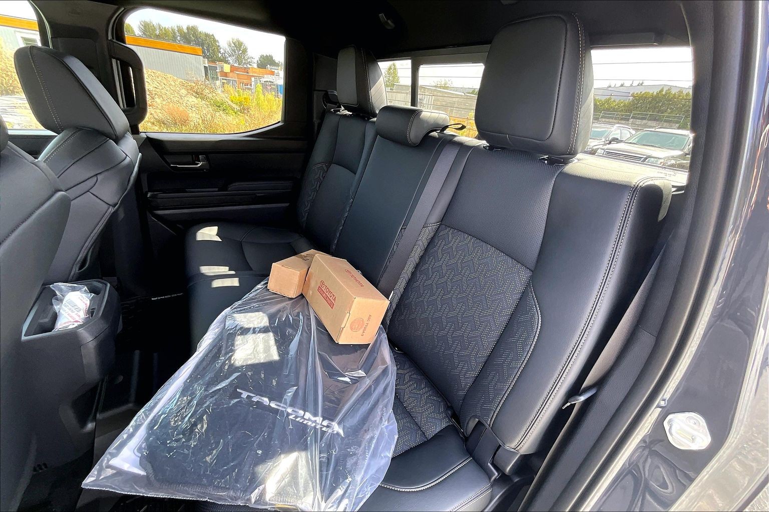 2026 Toyota Tacoma Hybrid HV Double Cab - Thumbnail 10
