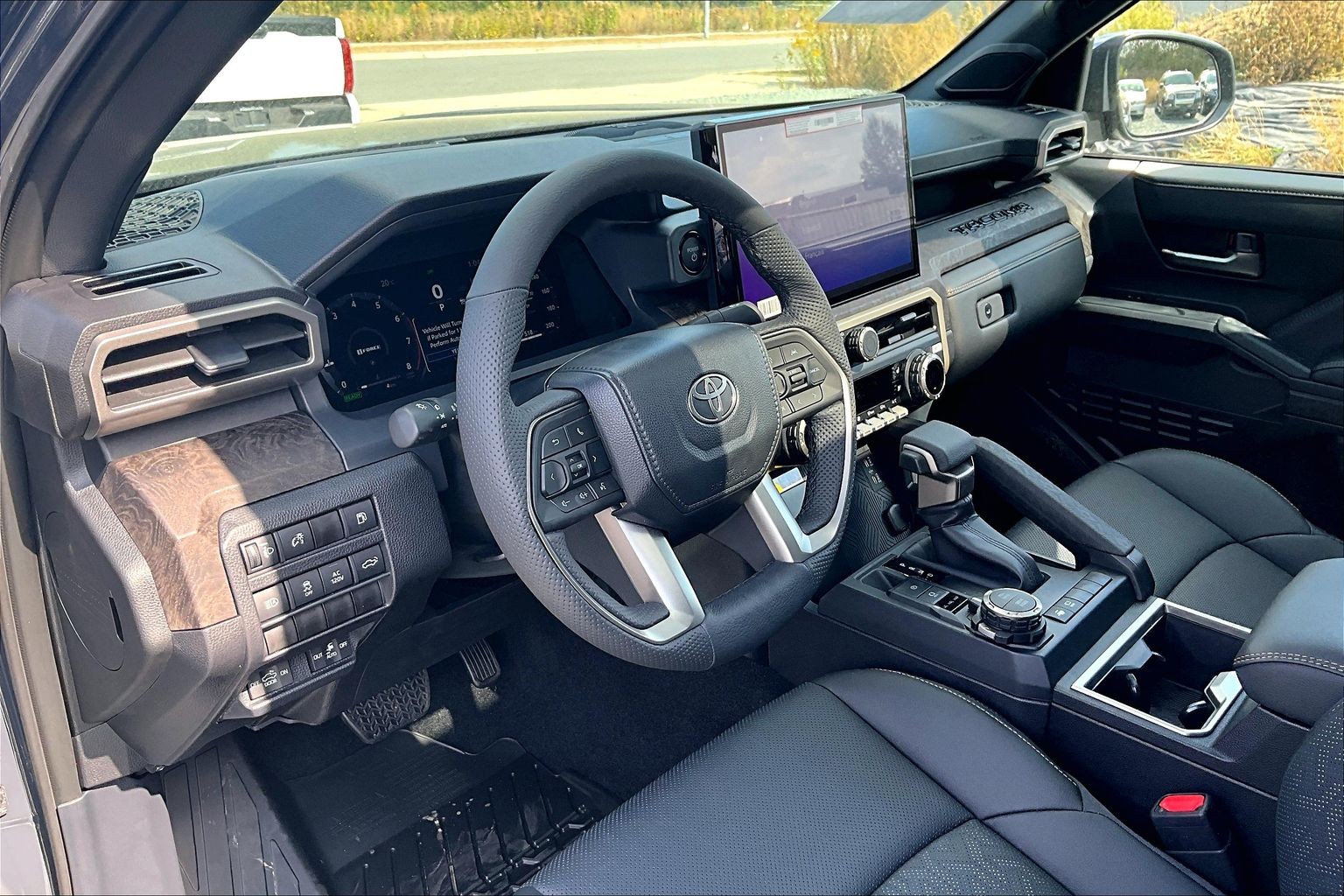2026 Toyota Tacoma Hybrid HV Double Cab - Thumbnail 3