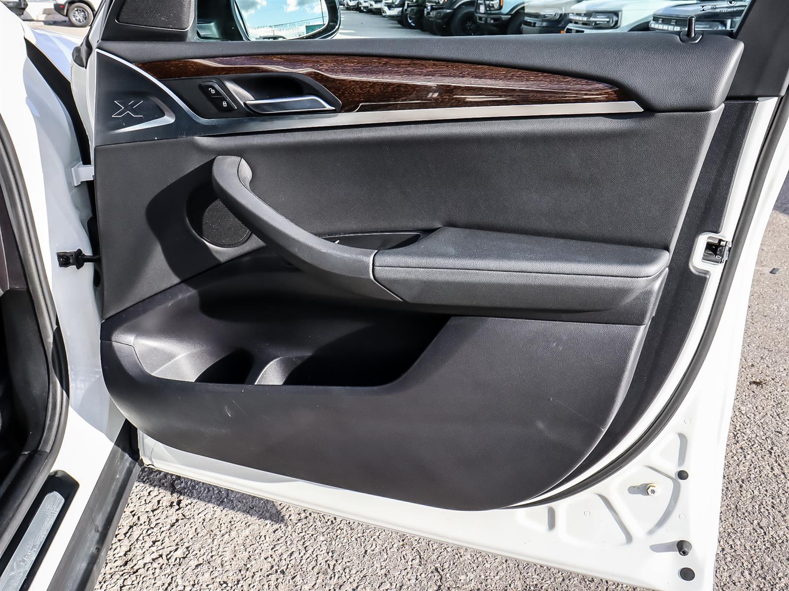 2019 BMW X3 - Thumbnail 19