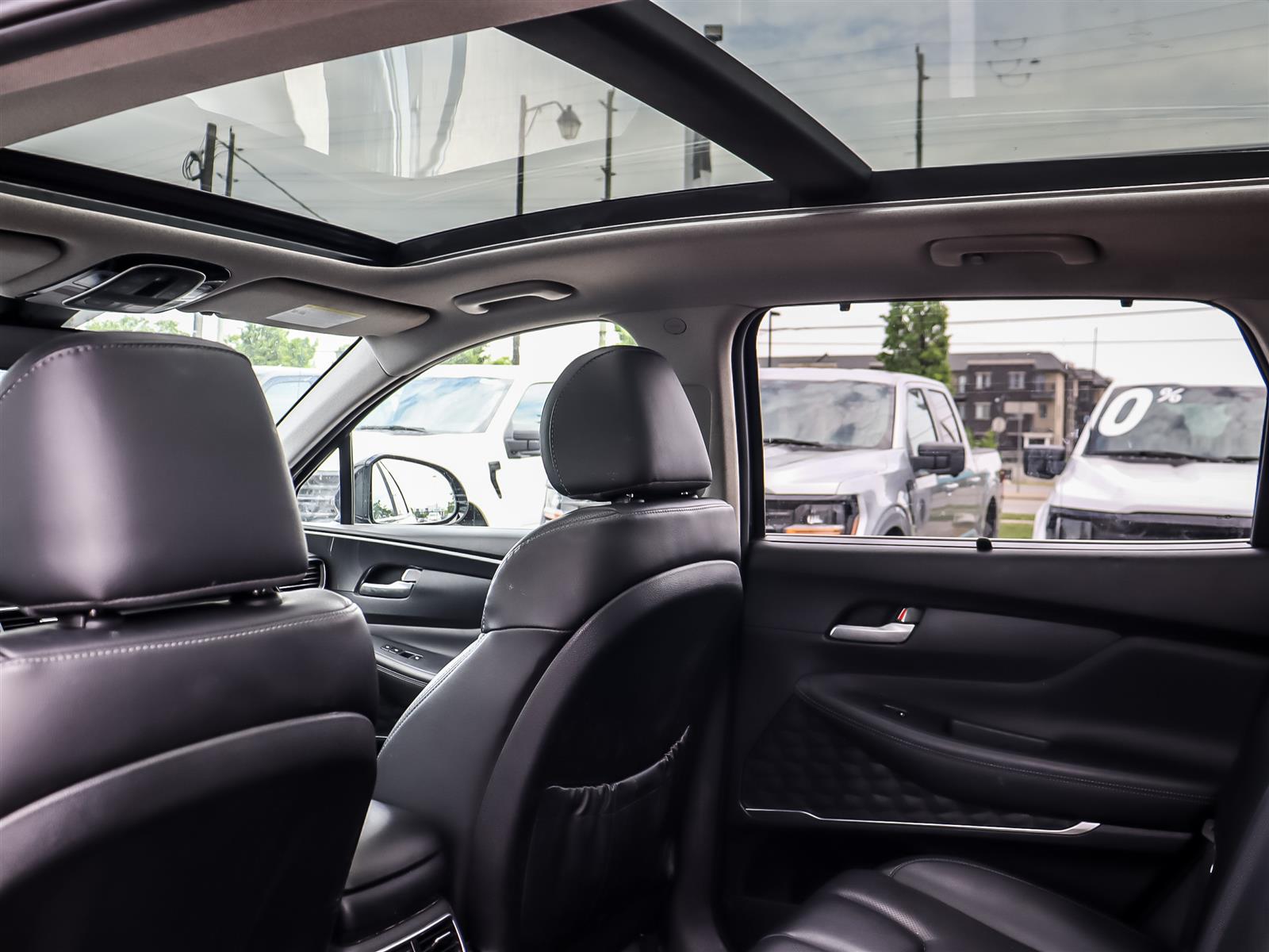 2023 Hyundai Santa Fe - Thumbnail 12