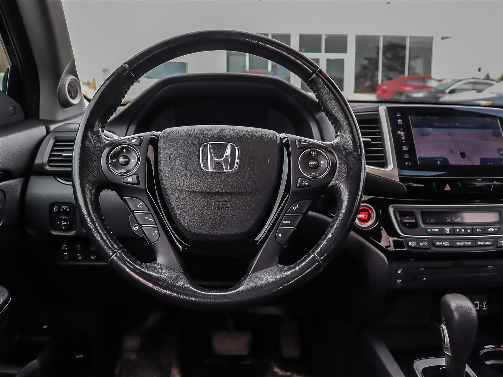 2017 Honda Ridgeline Touring - Thumbnail 13