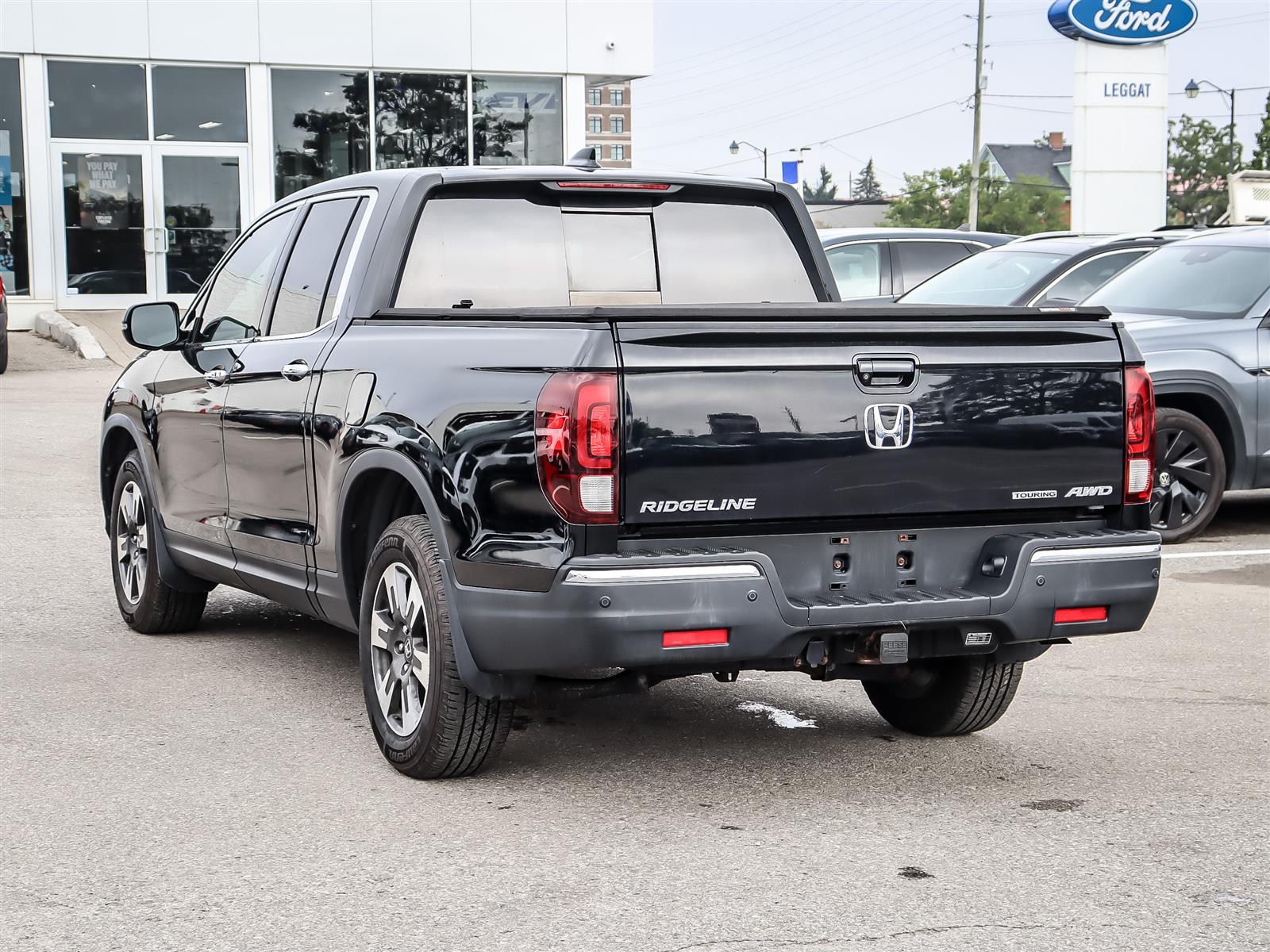 2017 Honda Ridgeline Touring - Thumbnail 6