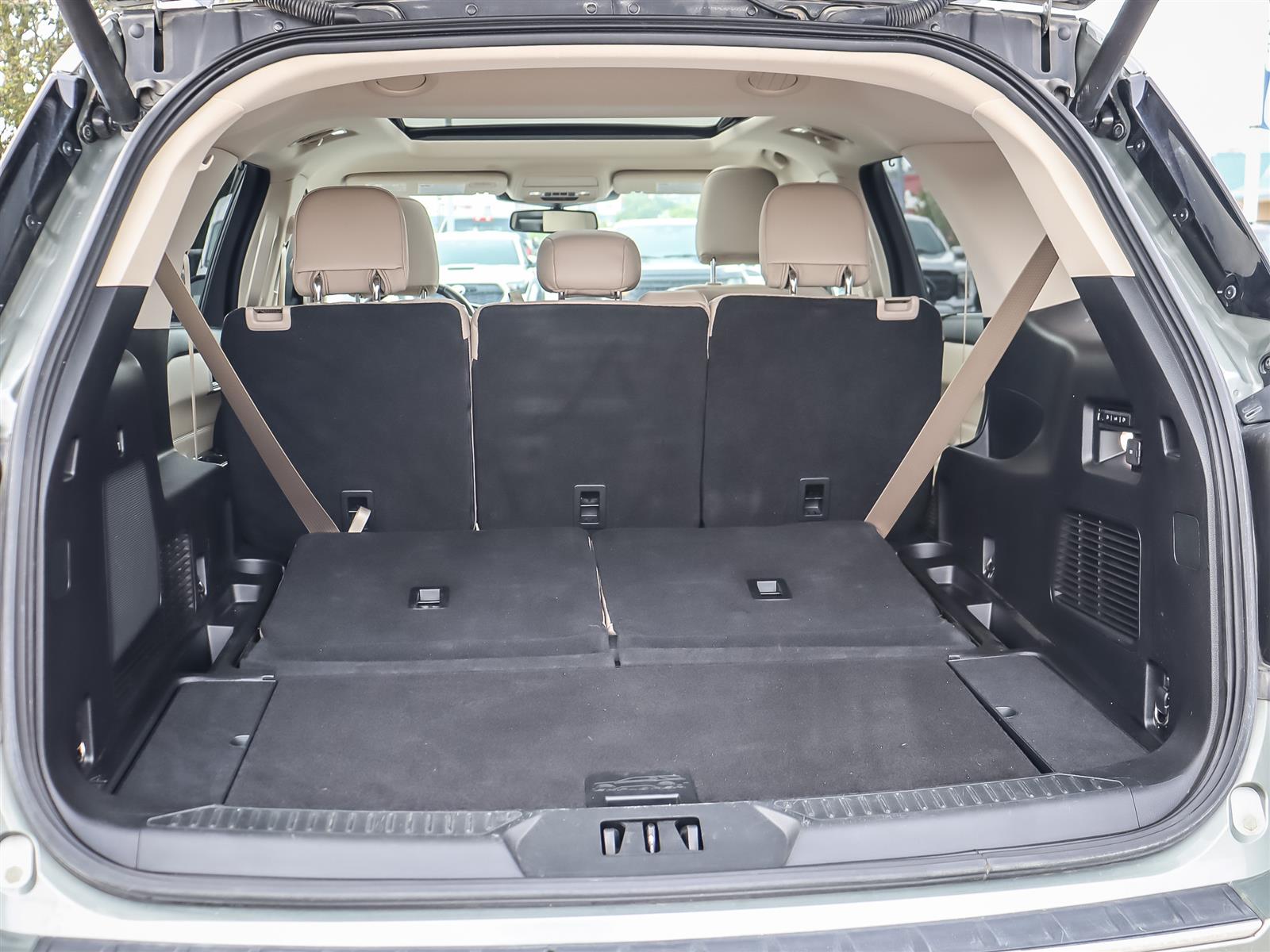 2020 Ford Explorer Limited - Thumbnail 23