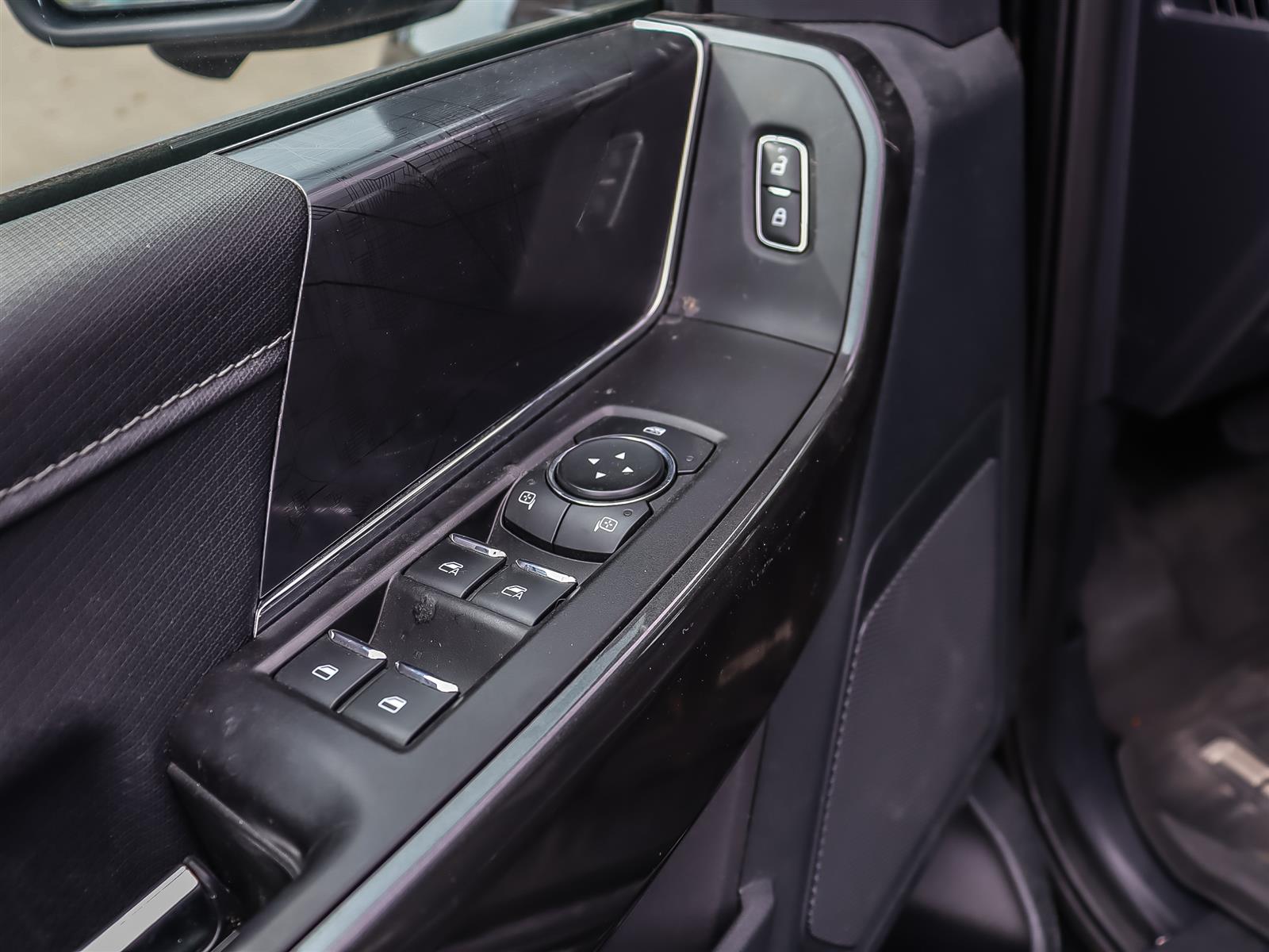 2021 Ford F-150 XLT - Thumbnail 8