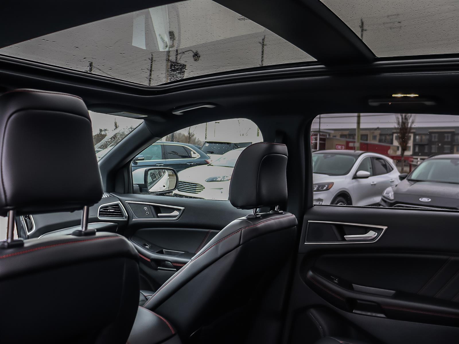 2022 Ford Edge - Thumbnail 13
