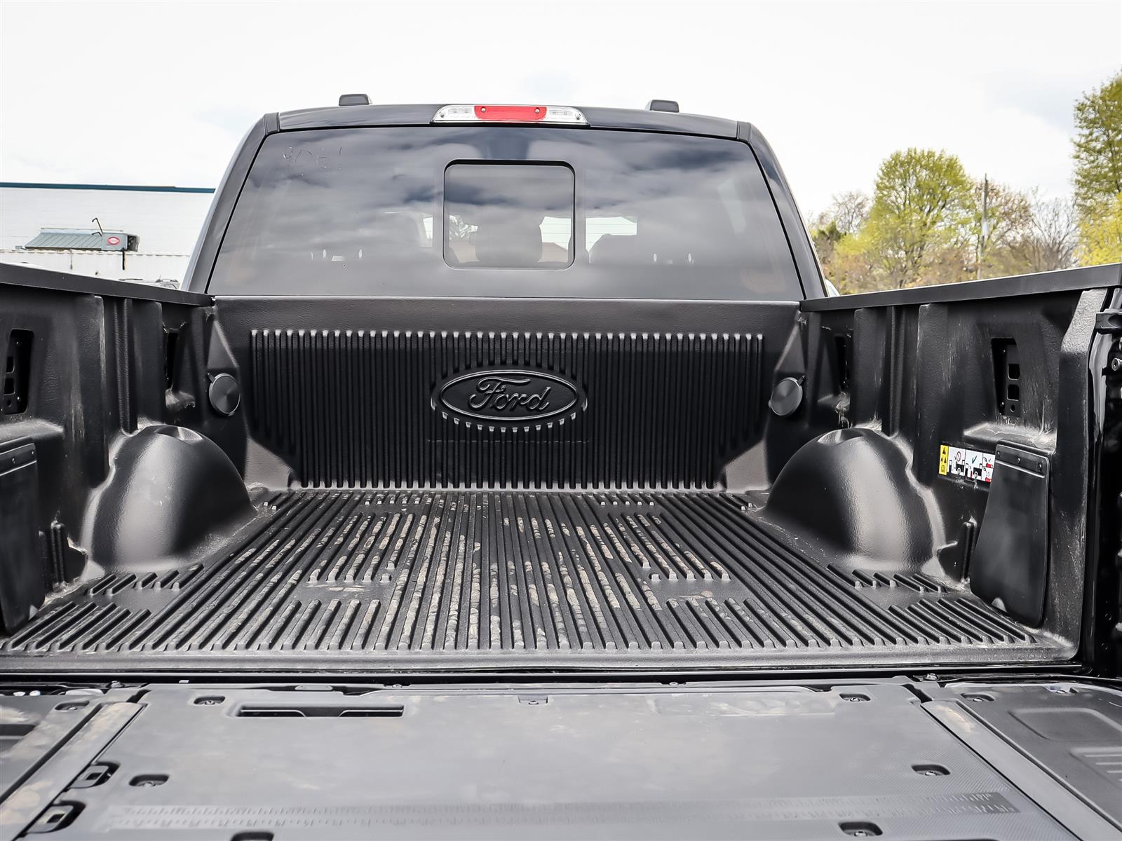 2026 Ford F-150 LARIAT 4WD SuperCrew 5.5' Box - Thumbnail 16