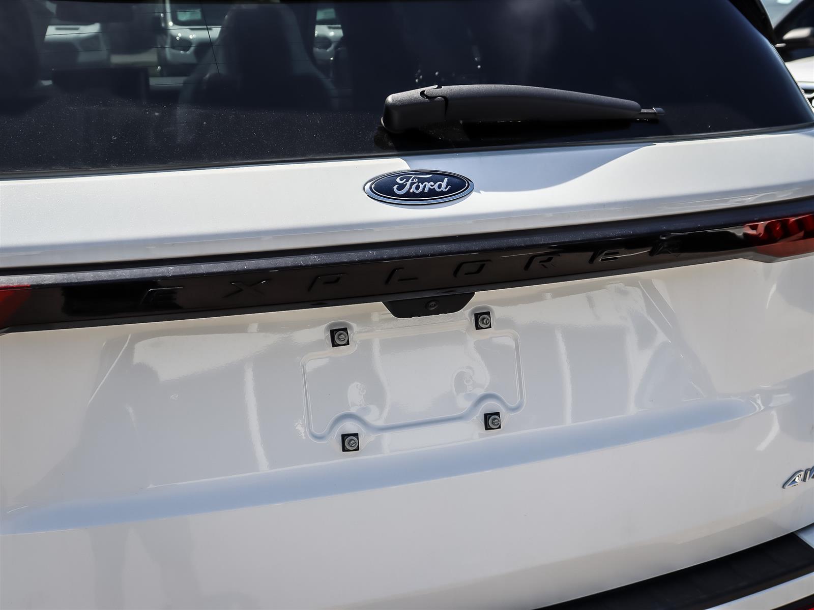 2026 Ford Explorer Platinum 4WD - Thumbnail 22