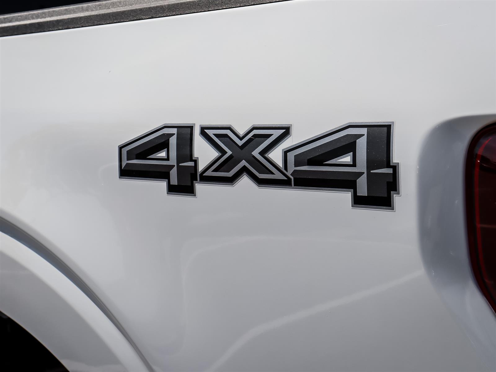 2026 Ford F-150 XLT 4WD SuperCrew 5.5' Box - Thumbnail 22