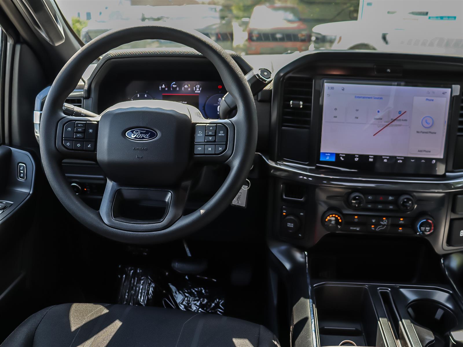 2026 Ford F-150 STX 4WD SuperCrew 5.5' Box - Thumbnail 15