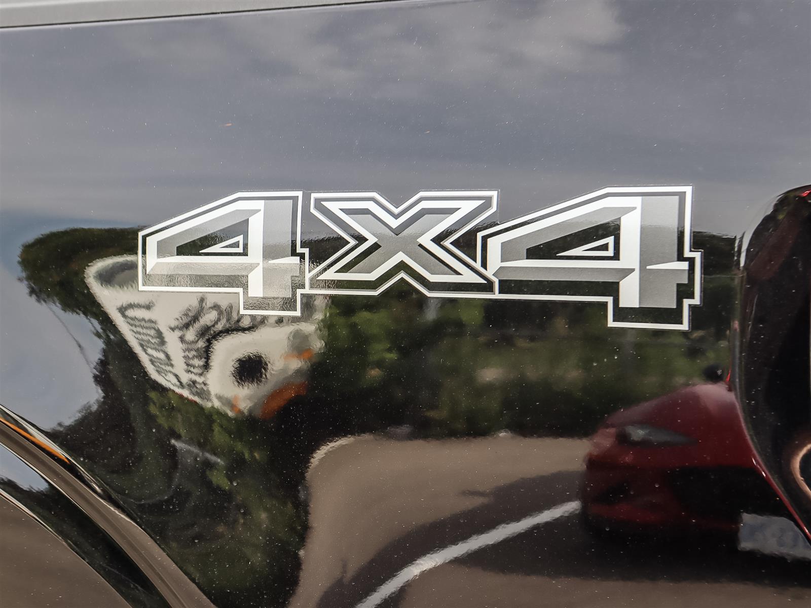 2026 Ford F-150 STX 4WD SuperCrew 5.5' Box - Thumbnail 17