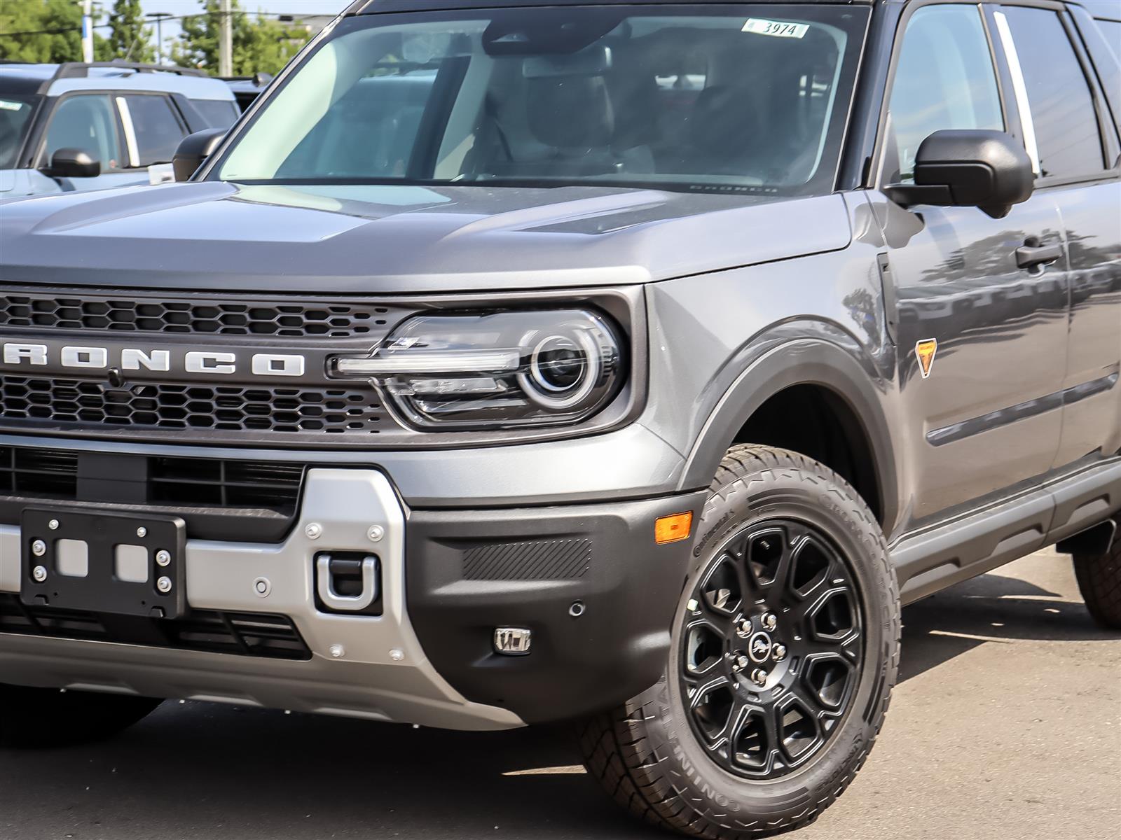 2026 Ford Bronco Sport Badlands 4x4 - Thumbnail 2