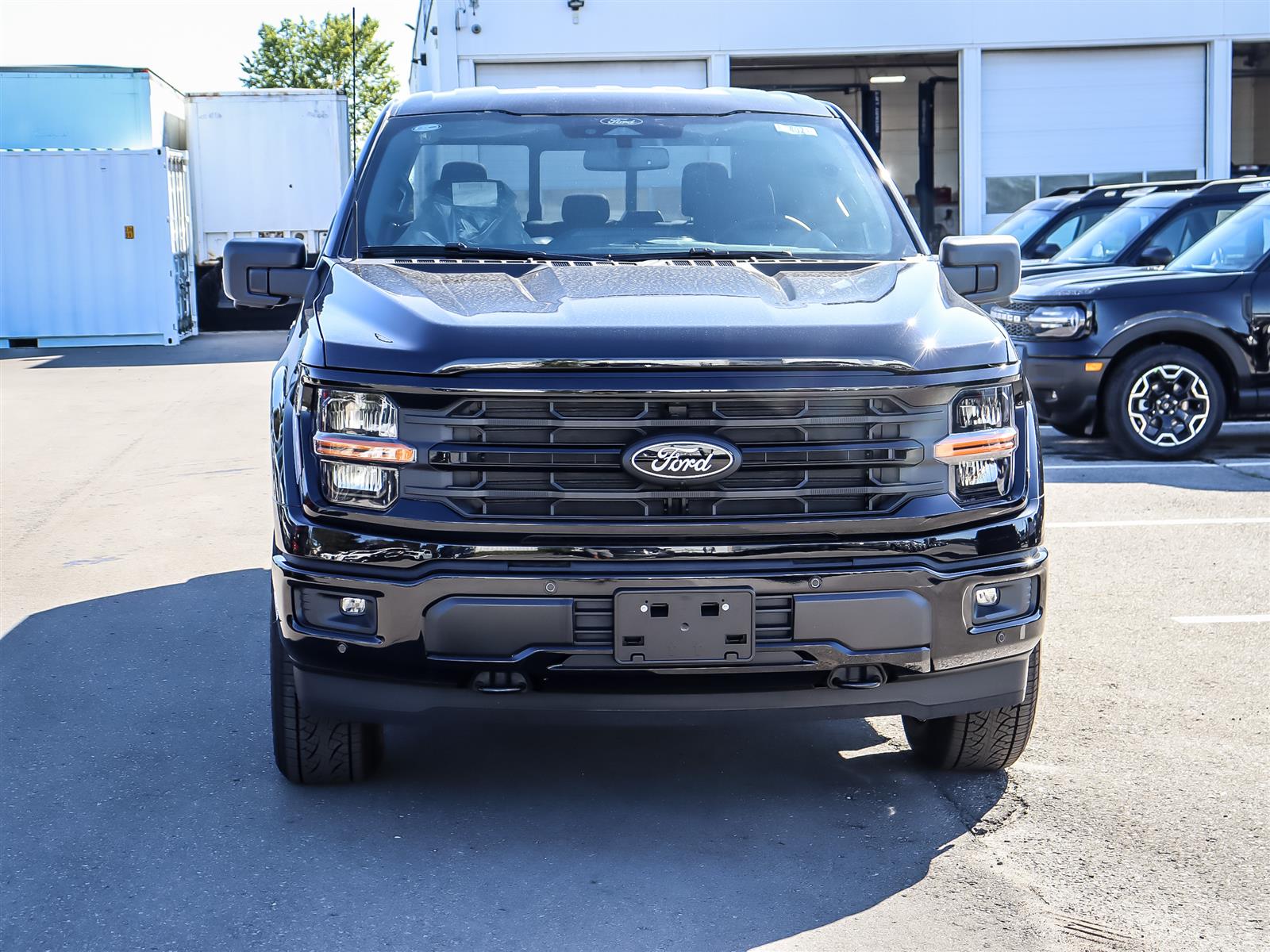 2026 Ford F-150 XLT 4WD SuperCrew 5.5' Box - Thumbnail 3