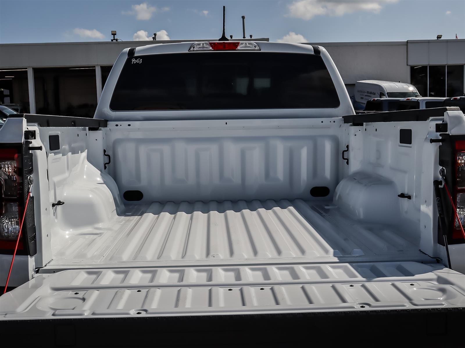 2026 Ford Ranger XLT 4WD SuperCrew 5' Box - Thumbnail 20