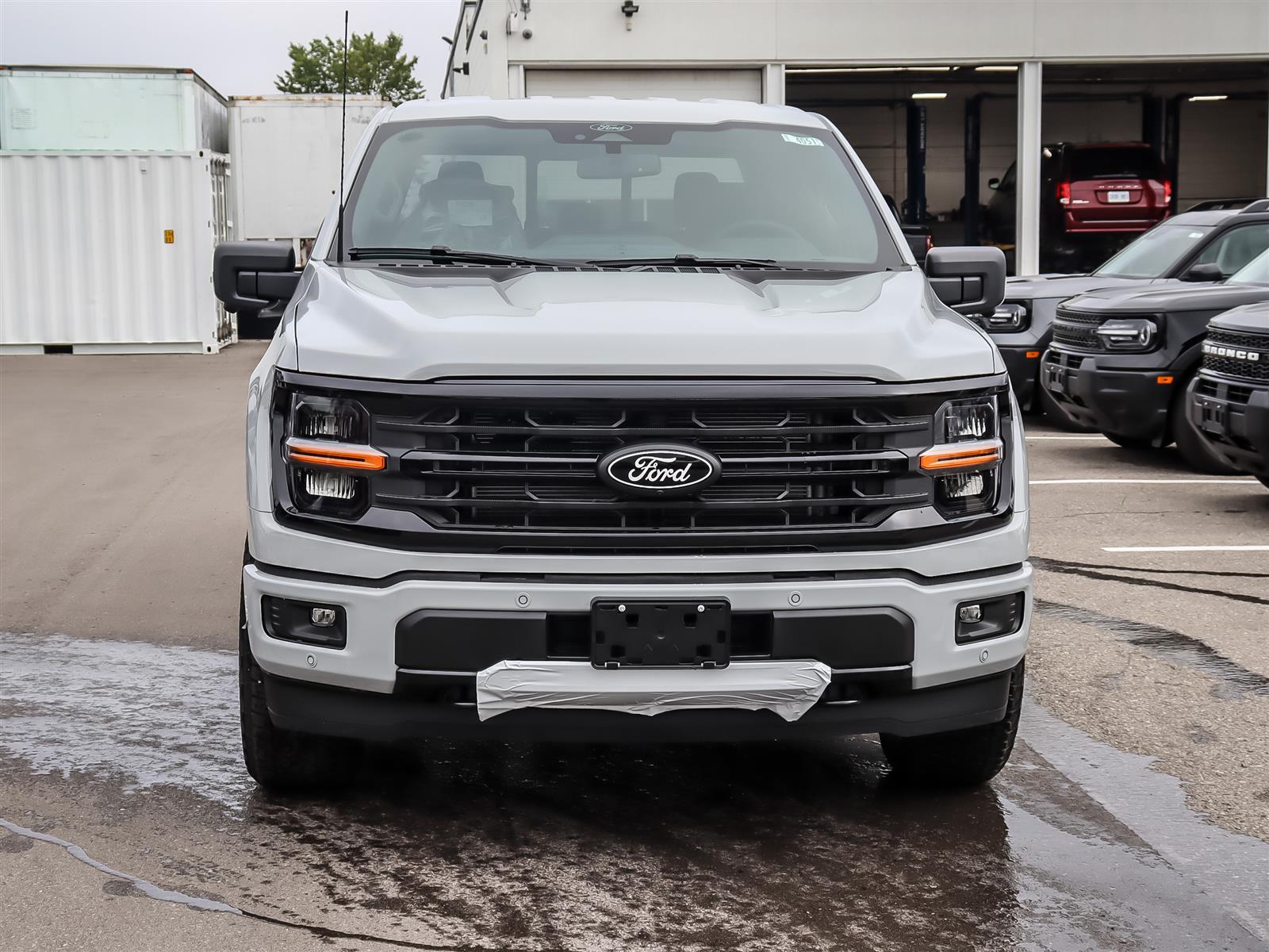2026 Ford F-150 XLT 4WD SuperCrew 5.5' Box - Thumbnail 3