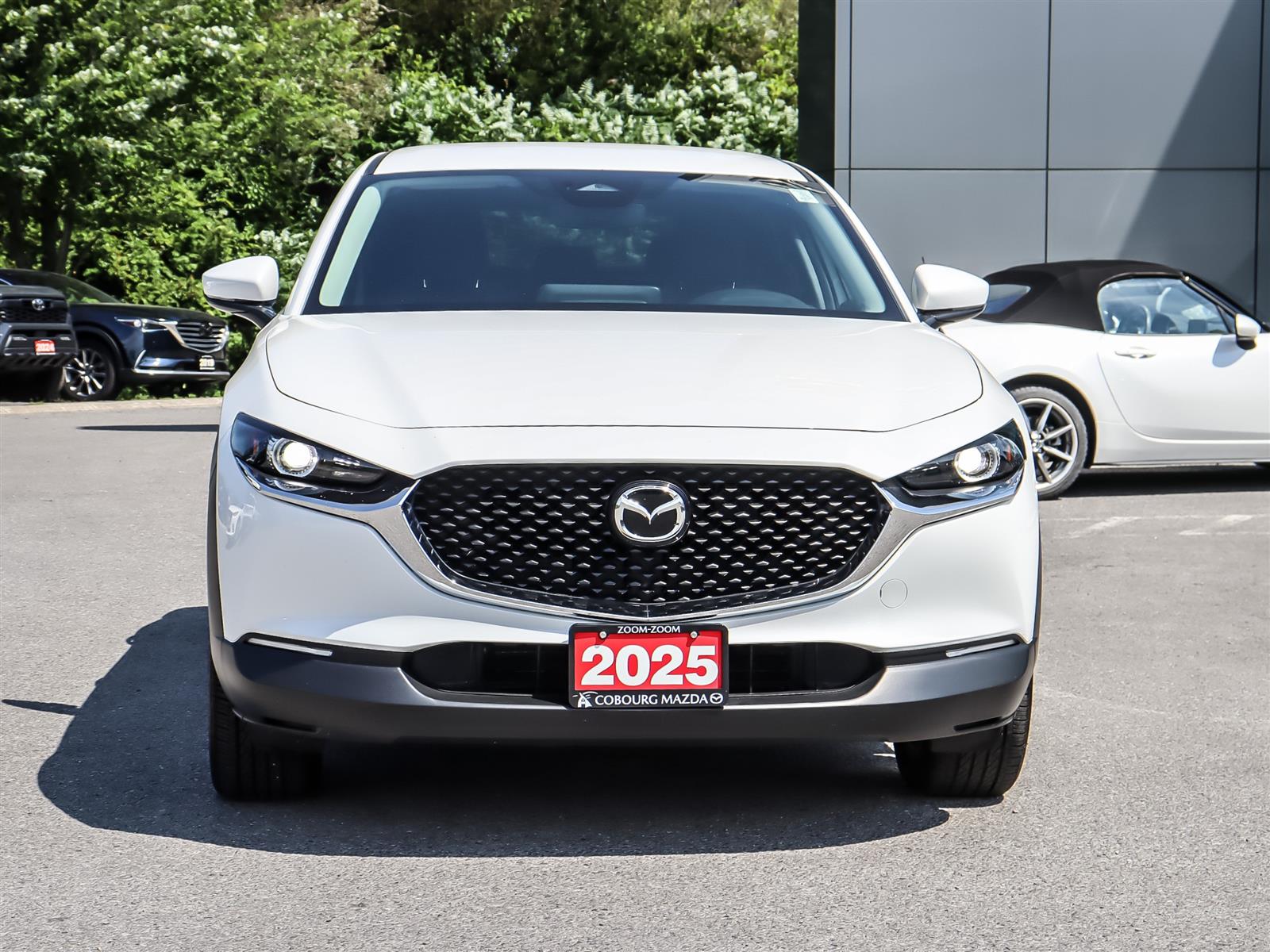 2025 Mazda CX-30 GS AWD - Thumbnail 3