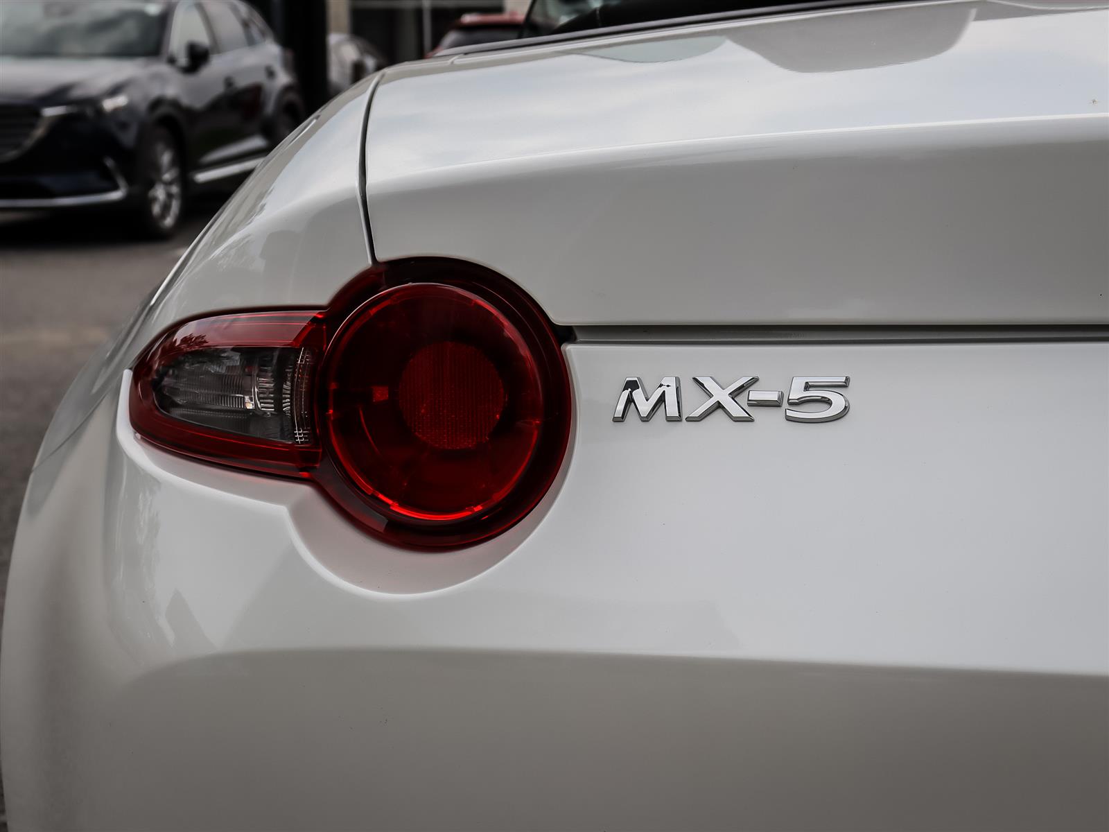 2023 Mazda MX-5 Grand Touring AT - Thumbnail 19