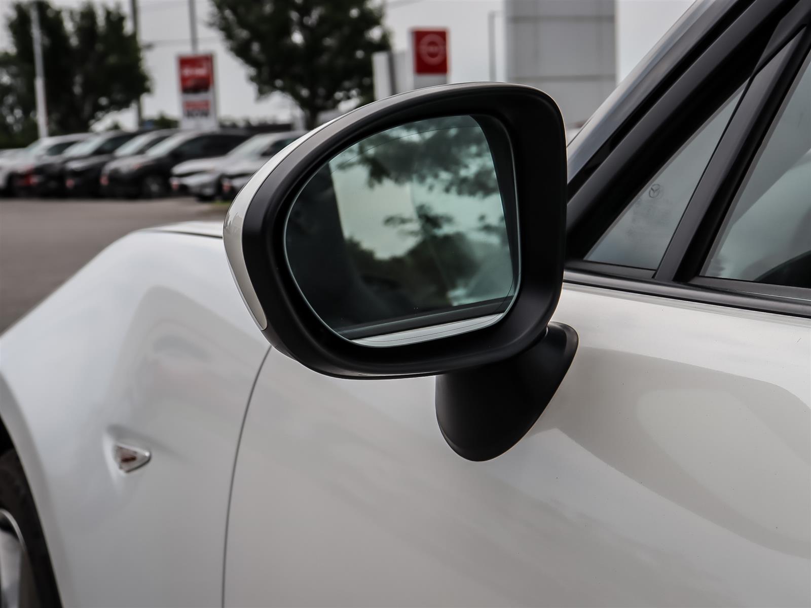 2023 Mazda MX-5 Grand Touring AT - Thumbnail 8