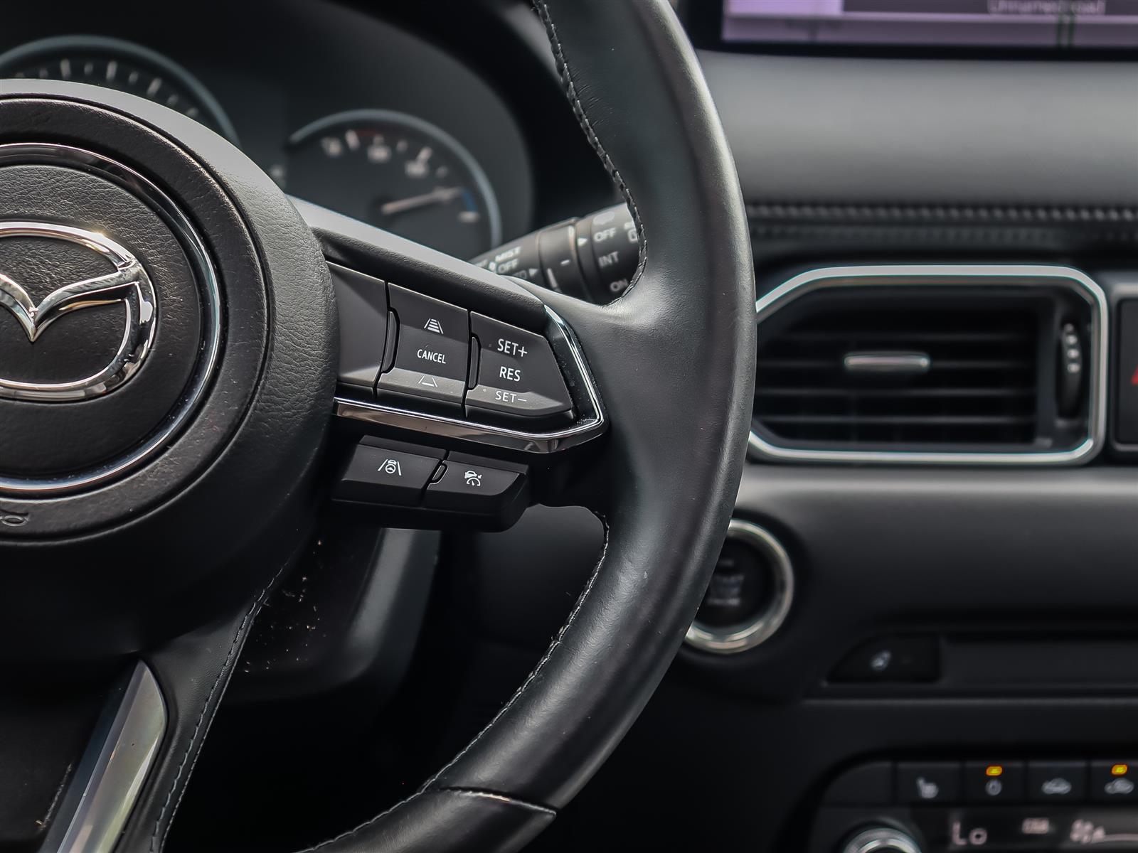 2024 Mazda CX-5 Signature AWD - Thumbnail 16